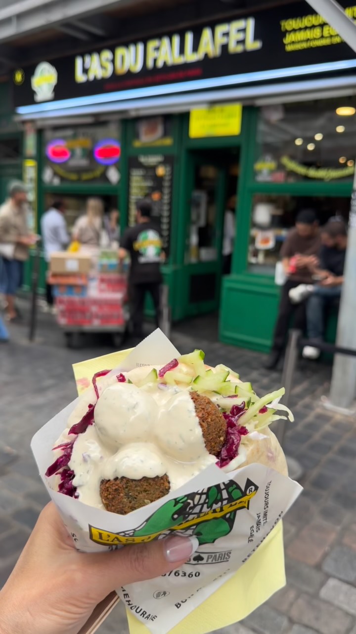 Go Eat Stay Style, Place des Vosges