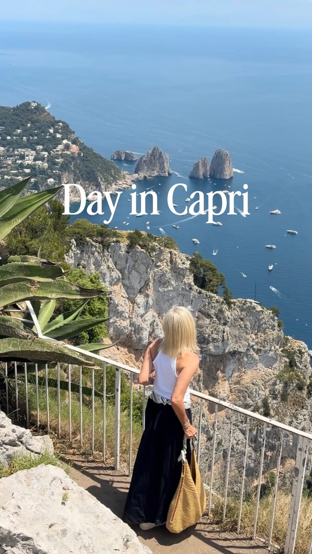 Cindy Swanson | Style over 40 | Senior Photographer, Capri