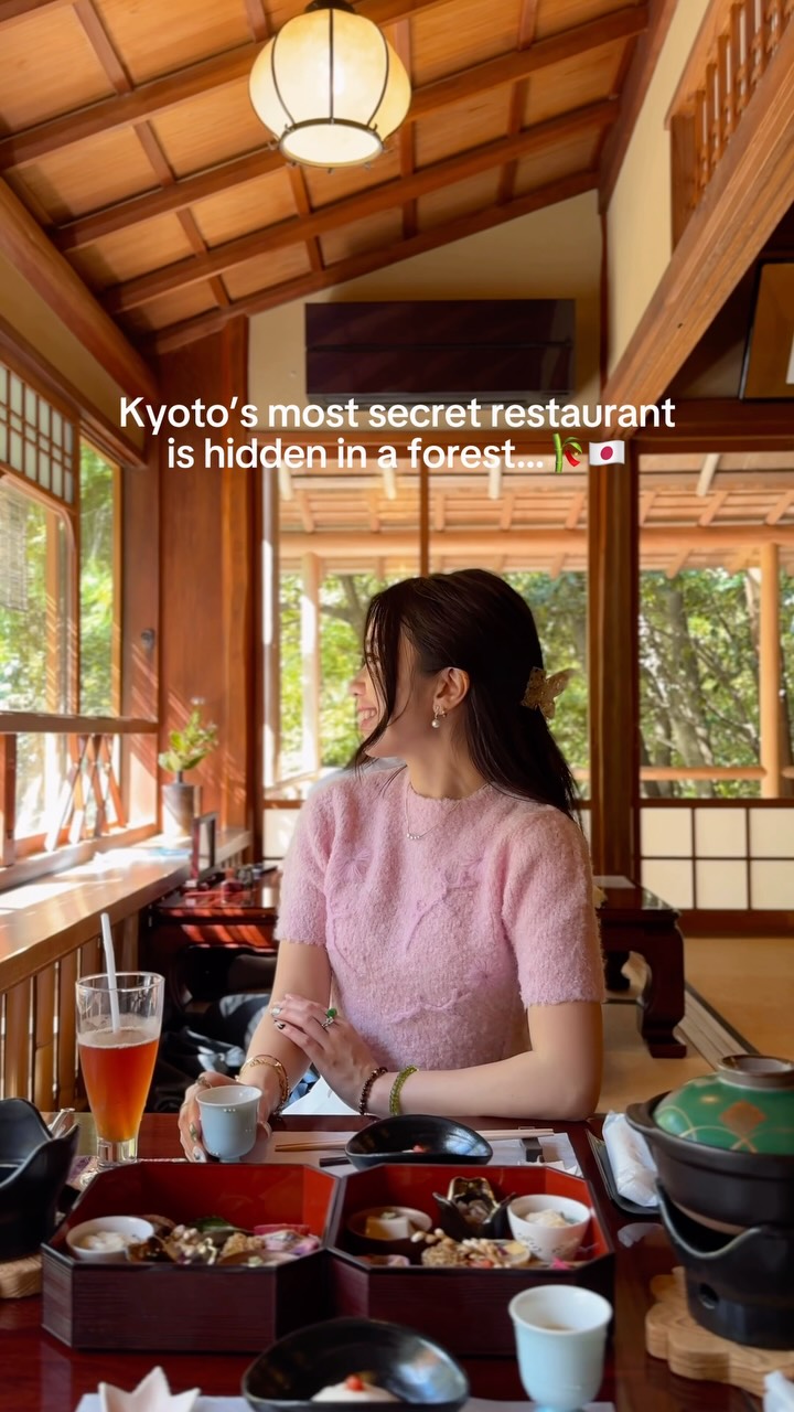 kristy | travel + lifestyle | ugc creator, Togetsukyo Bridge