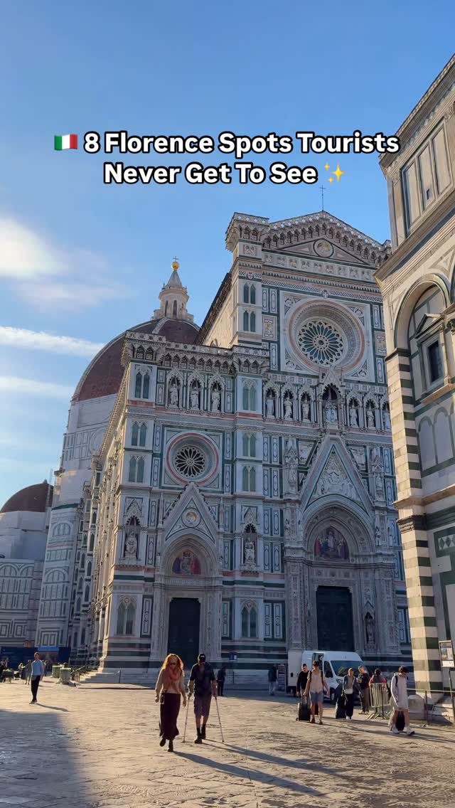 Anjali Tandon Antinelli | Florence Tourism + Photography 📸🇮🇹, Riccardi Medici Palace