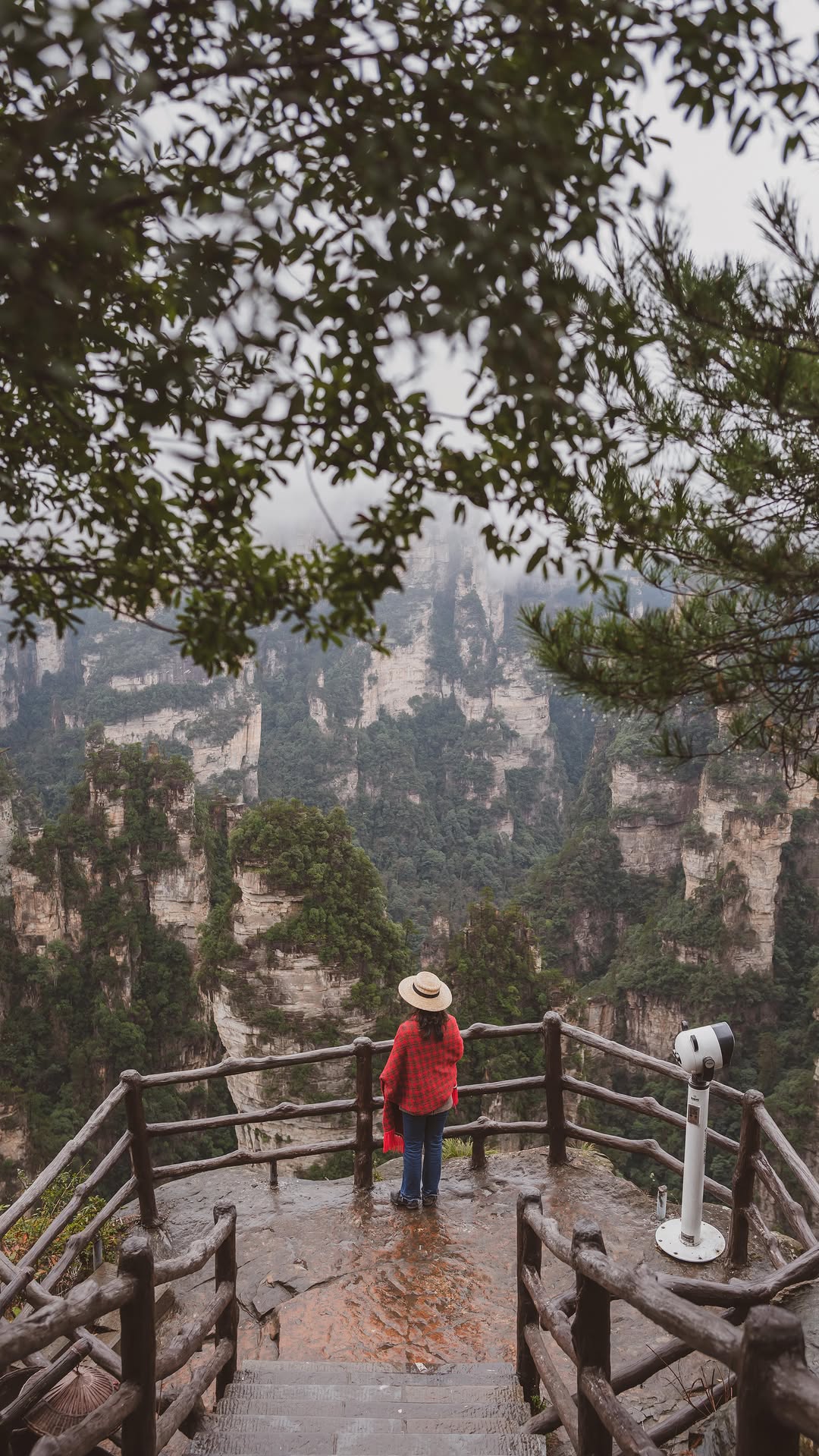 Phoebe 妍珺, Zhangjiajie National Forest Park