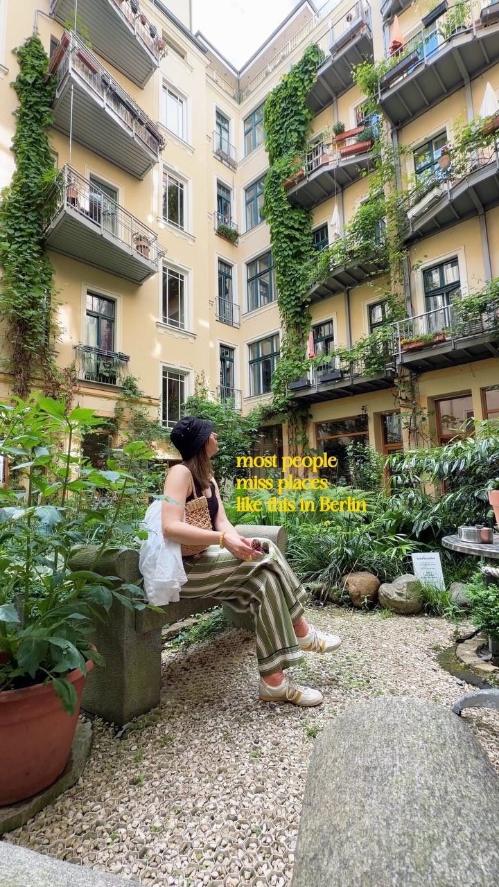 Nimet | Berlin Experiences, Courtyard Berlin City Center
