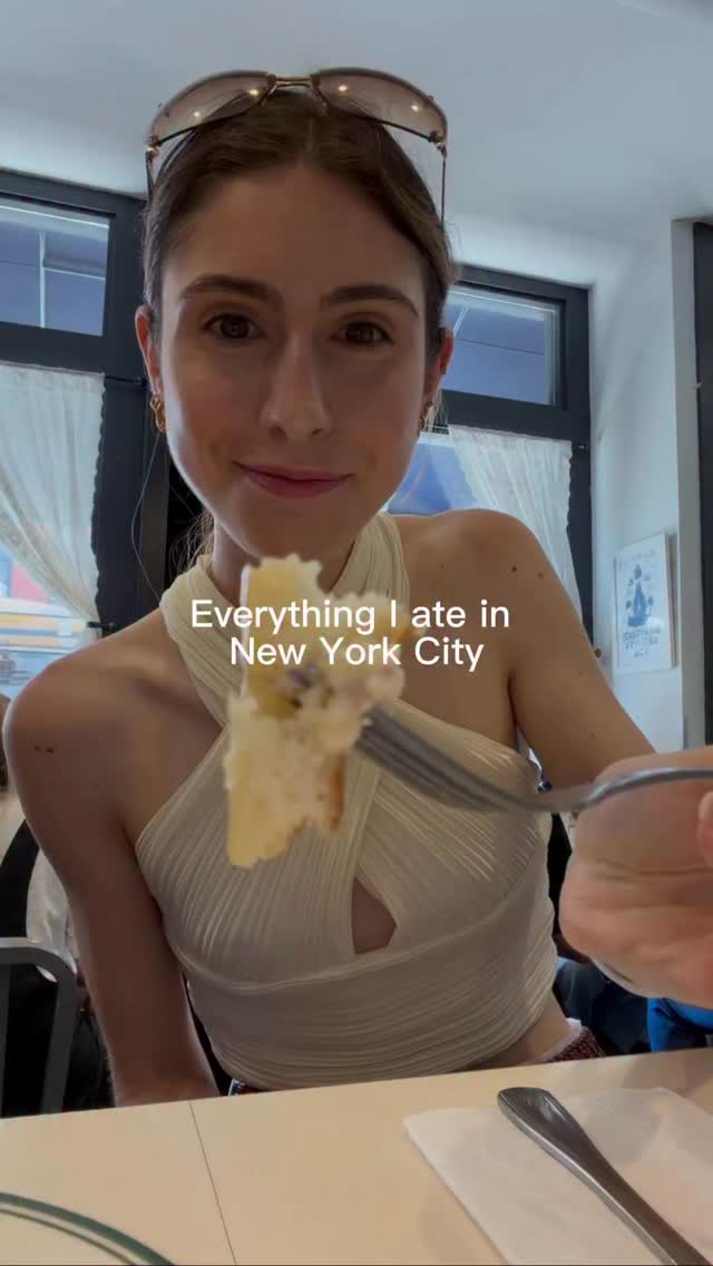ava🍸🍽️🍨, Golden Diner