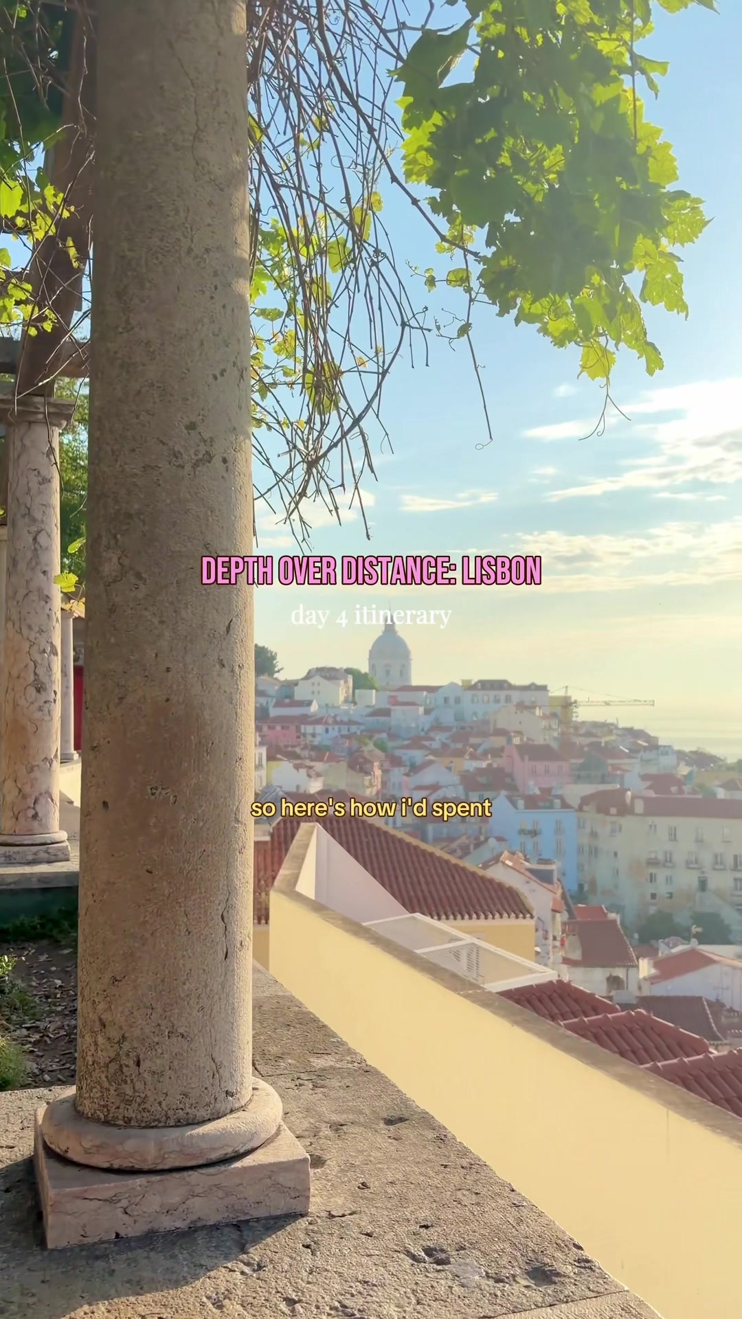Sara Travels, Miradouro de Santa Luzia