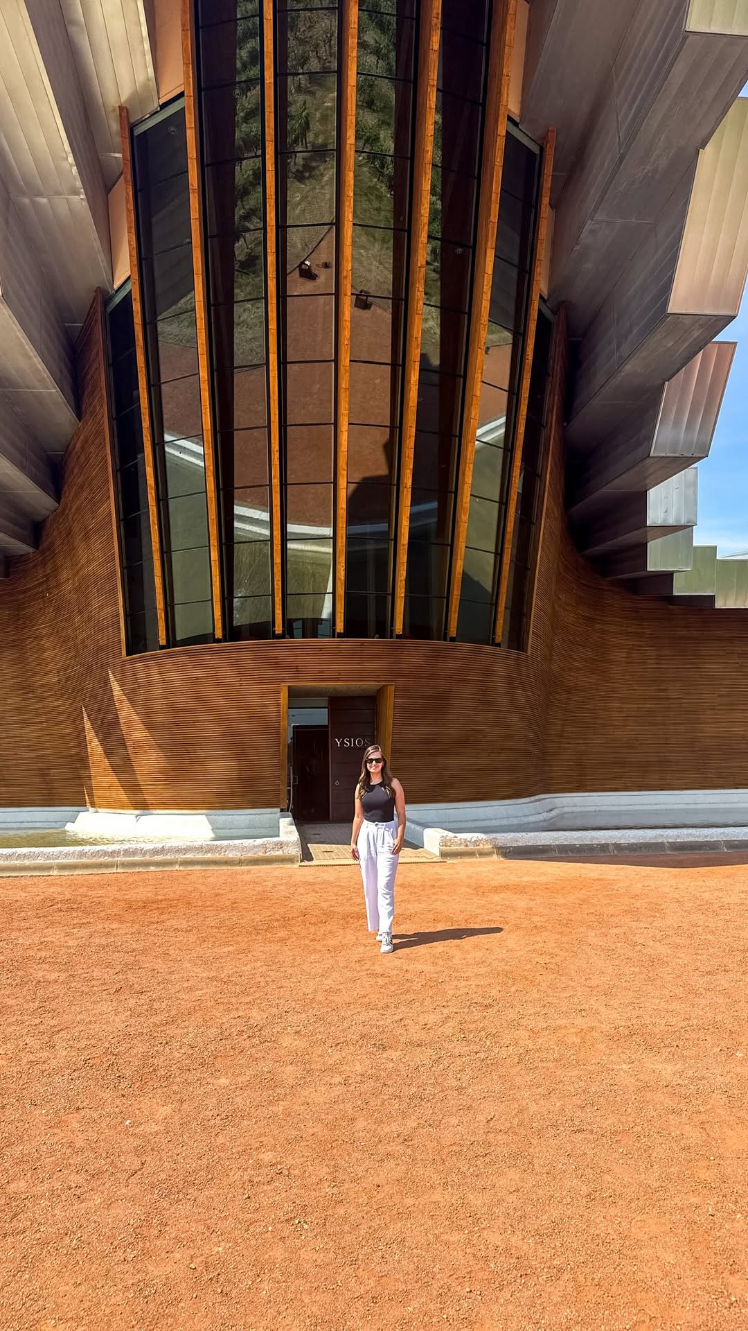 Auburn | The Tiny Traveler, Bodegas Ysios (Ysios Winery)