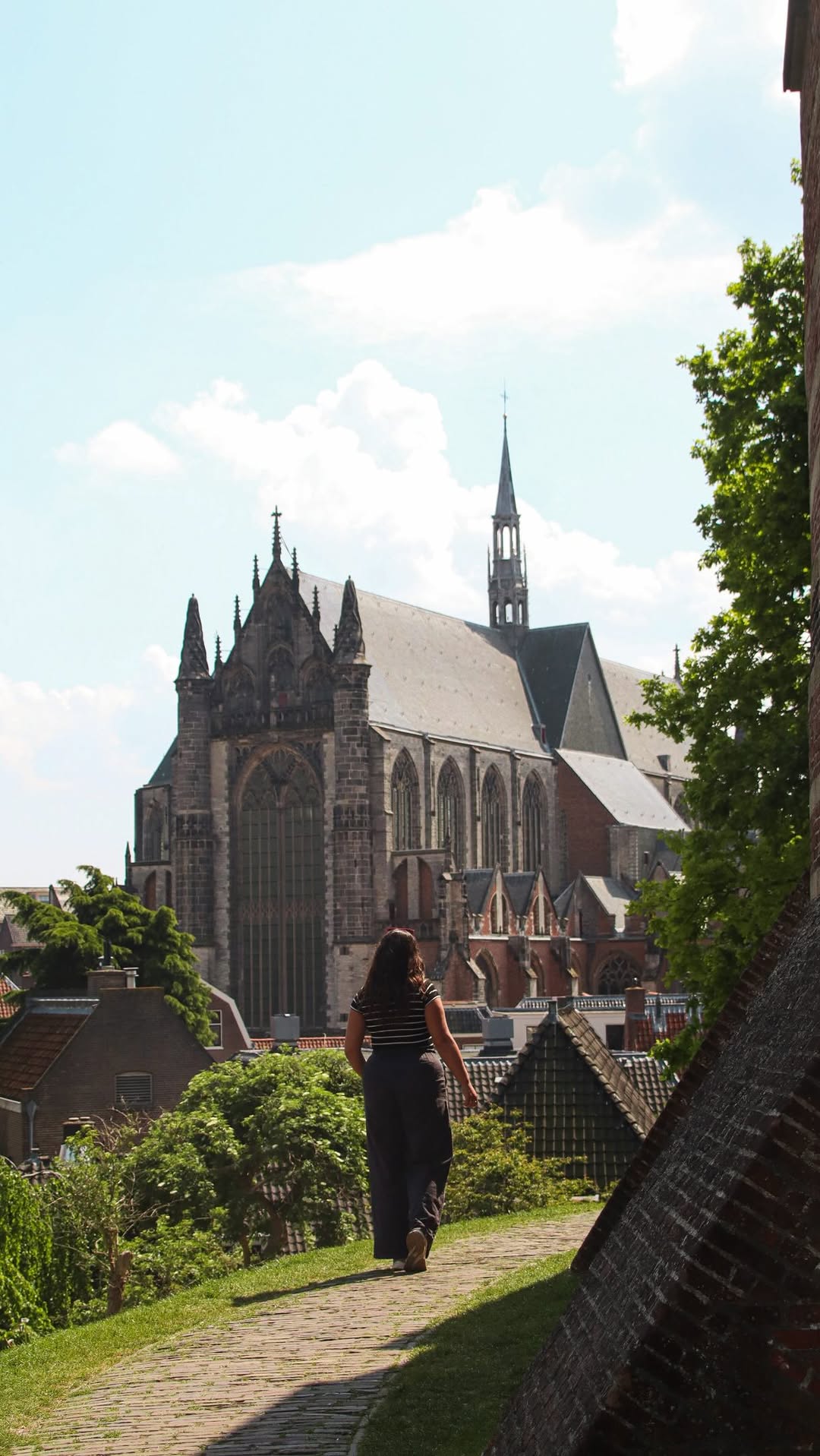 Harry & Lydia | Adventure Travel Creators, Molen De Valk
