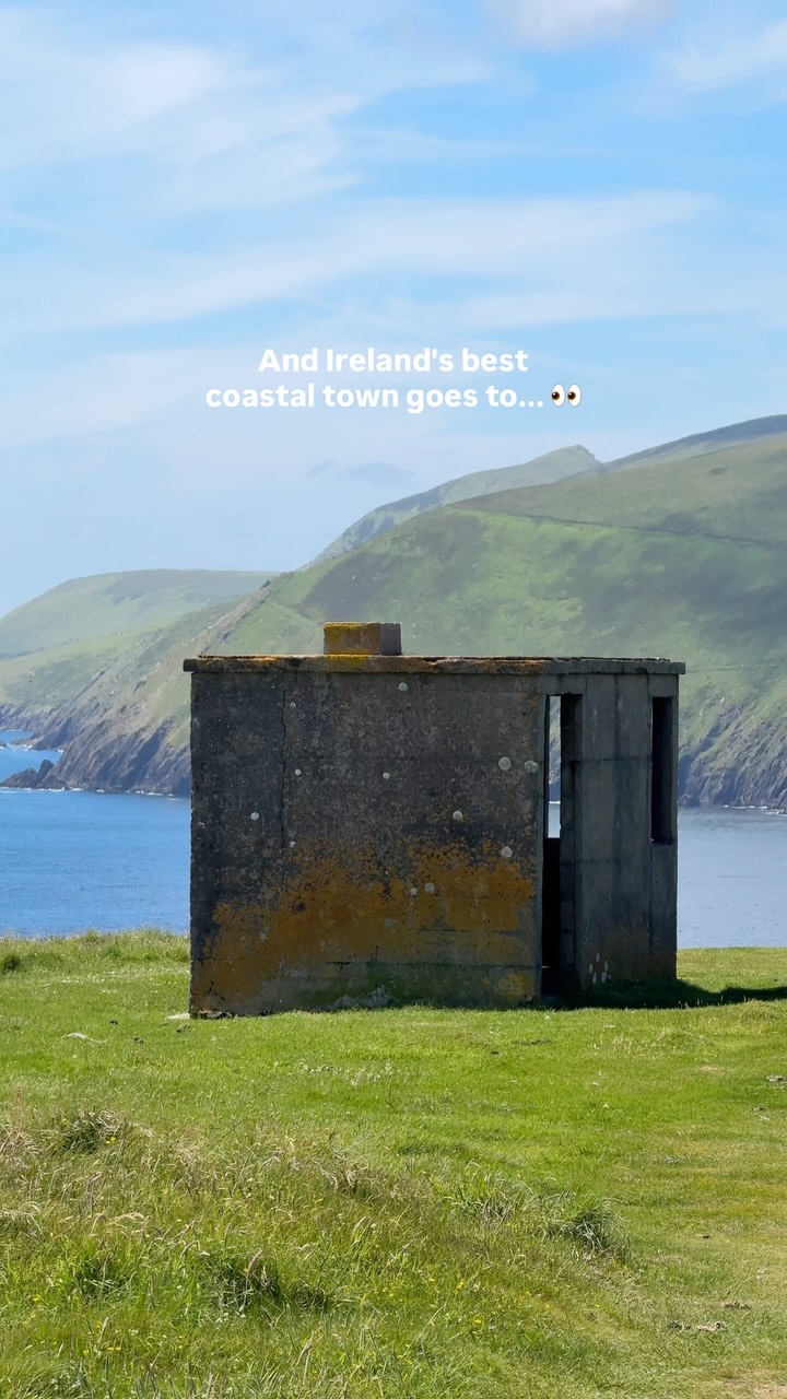 Eva Seeks | Irish Travel Content Creator, Gallarus Oratory Visitor Centre