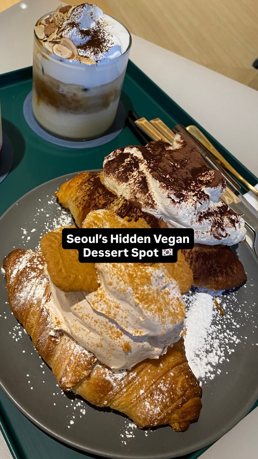 Vegan Food | London • Seoul, Gyeongbokgung Palace