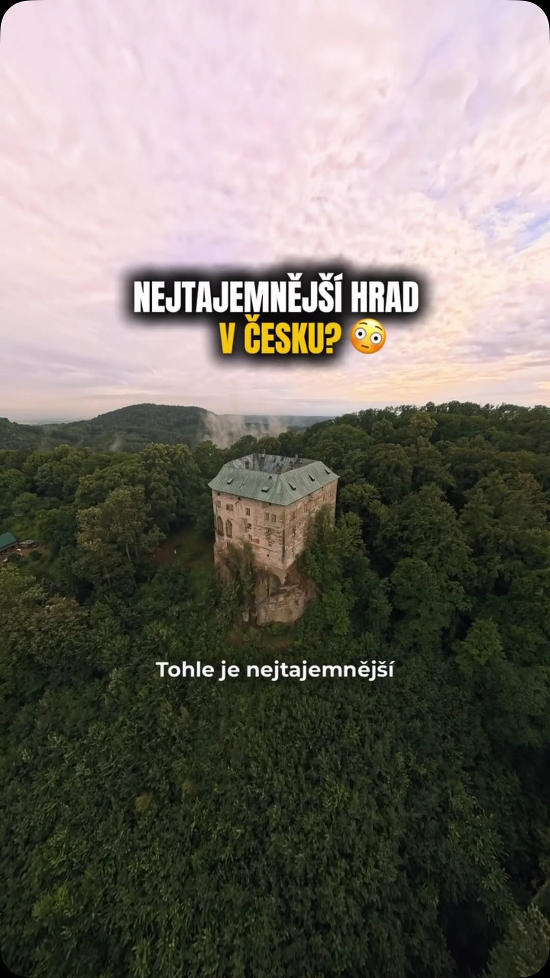 Honza Cestuje | cestování, letenky a zážitky, Houska Castle
