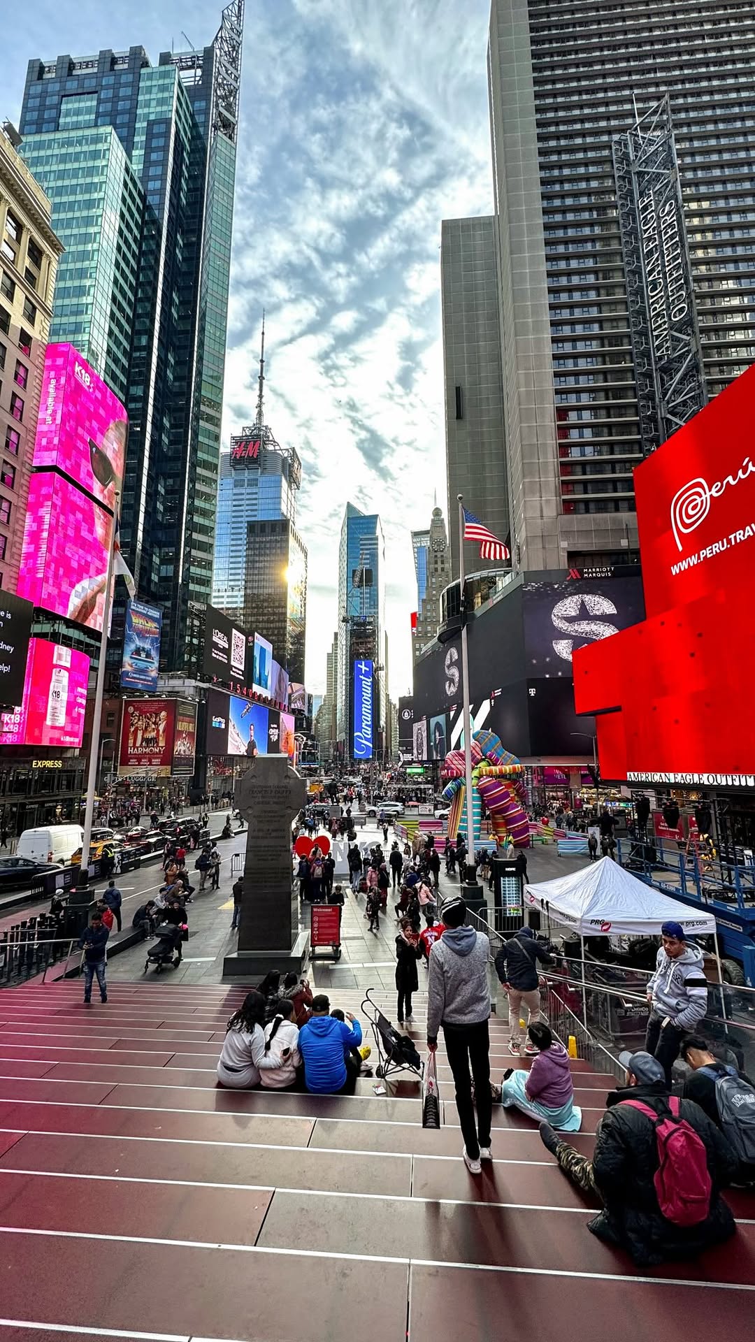Brits Gone USA 🇬🇧🇺🇸, Times Square