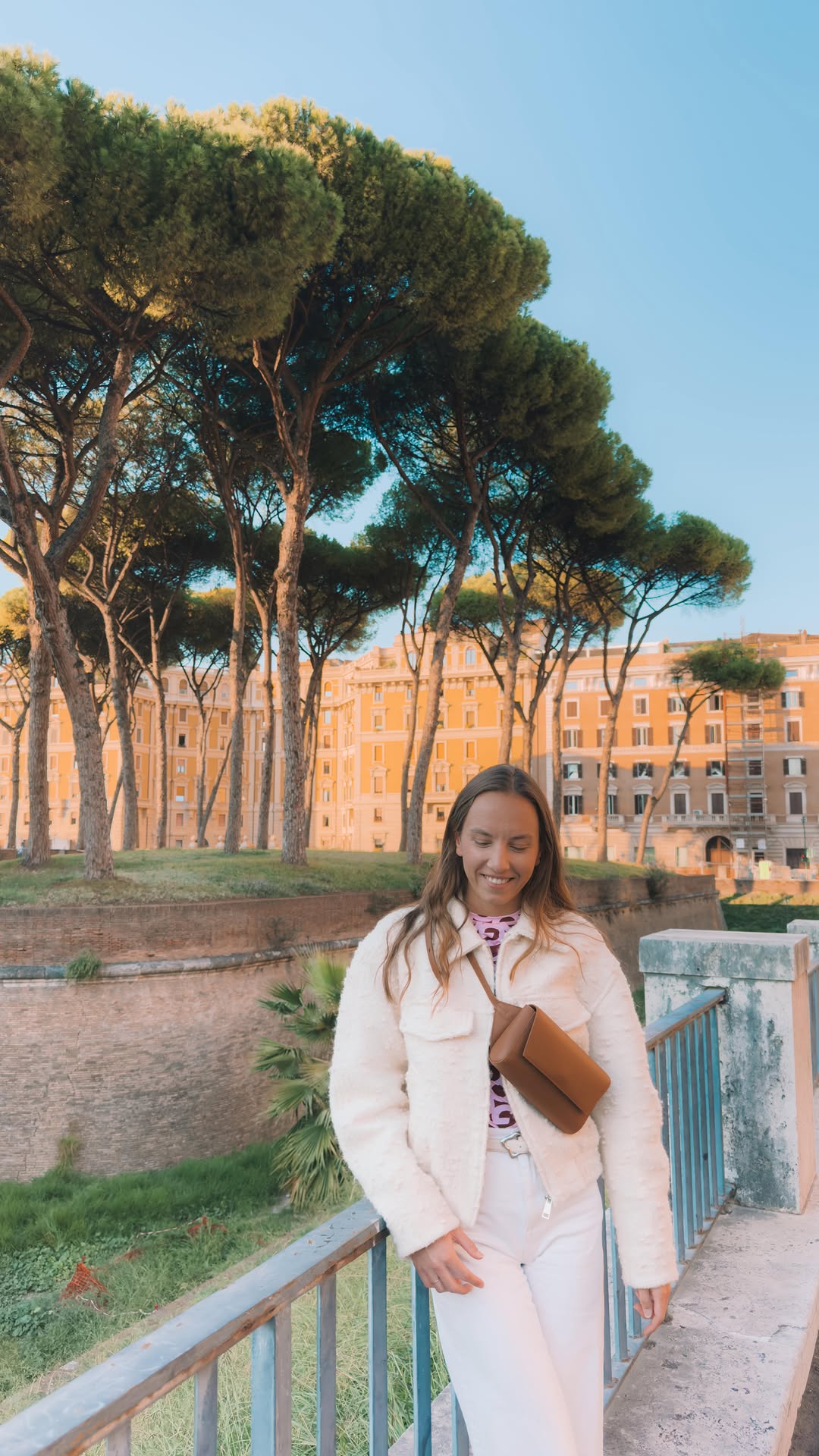 Amber Hansoul | Travel, Colosseum