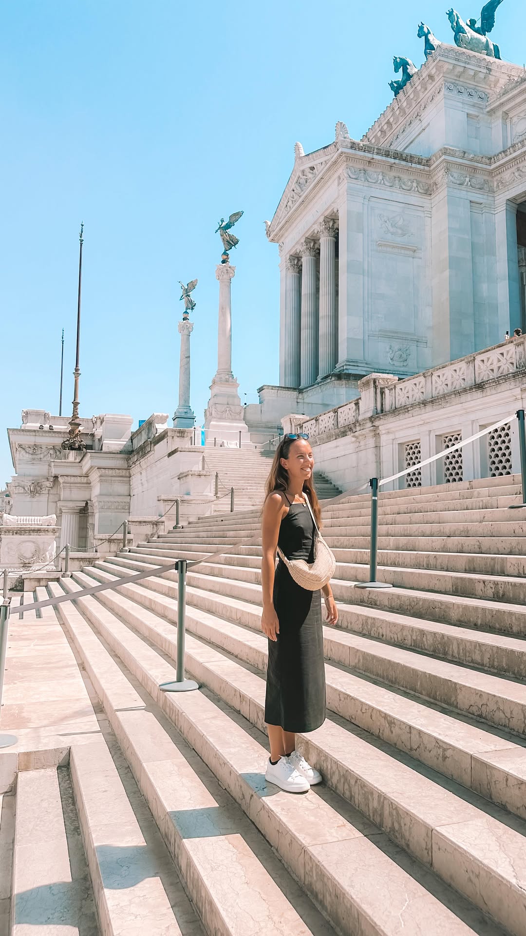 Amber Hansoul | Travel, Colosseum