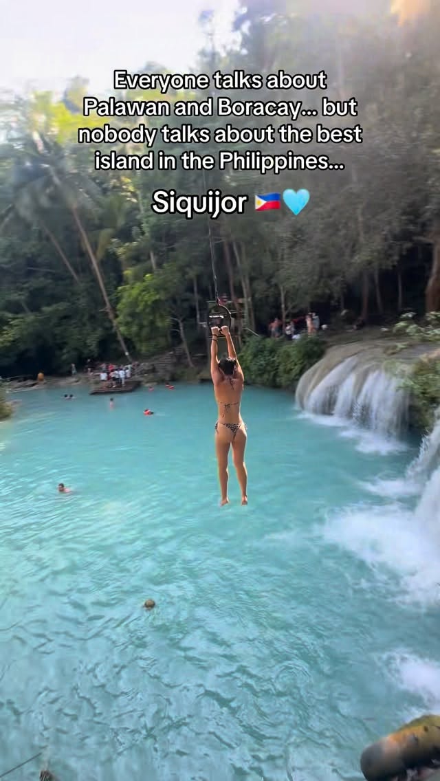 Bianca The Backpacker ✈️, Cambugahay Falls