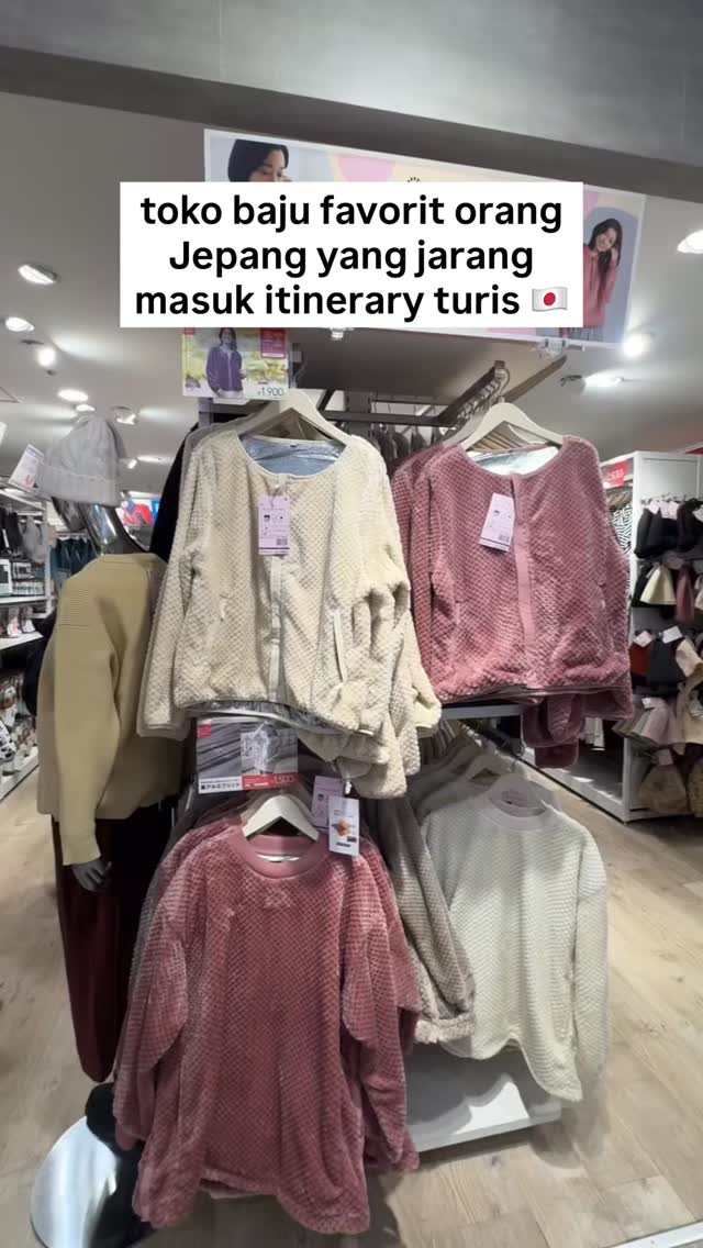 Laras Ardhia, UNIQLO (Coming Soon)