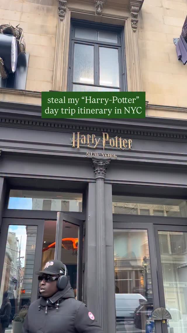 Chenny · NYC Creator (陳煥恬), Harry Potter Shop New York