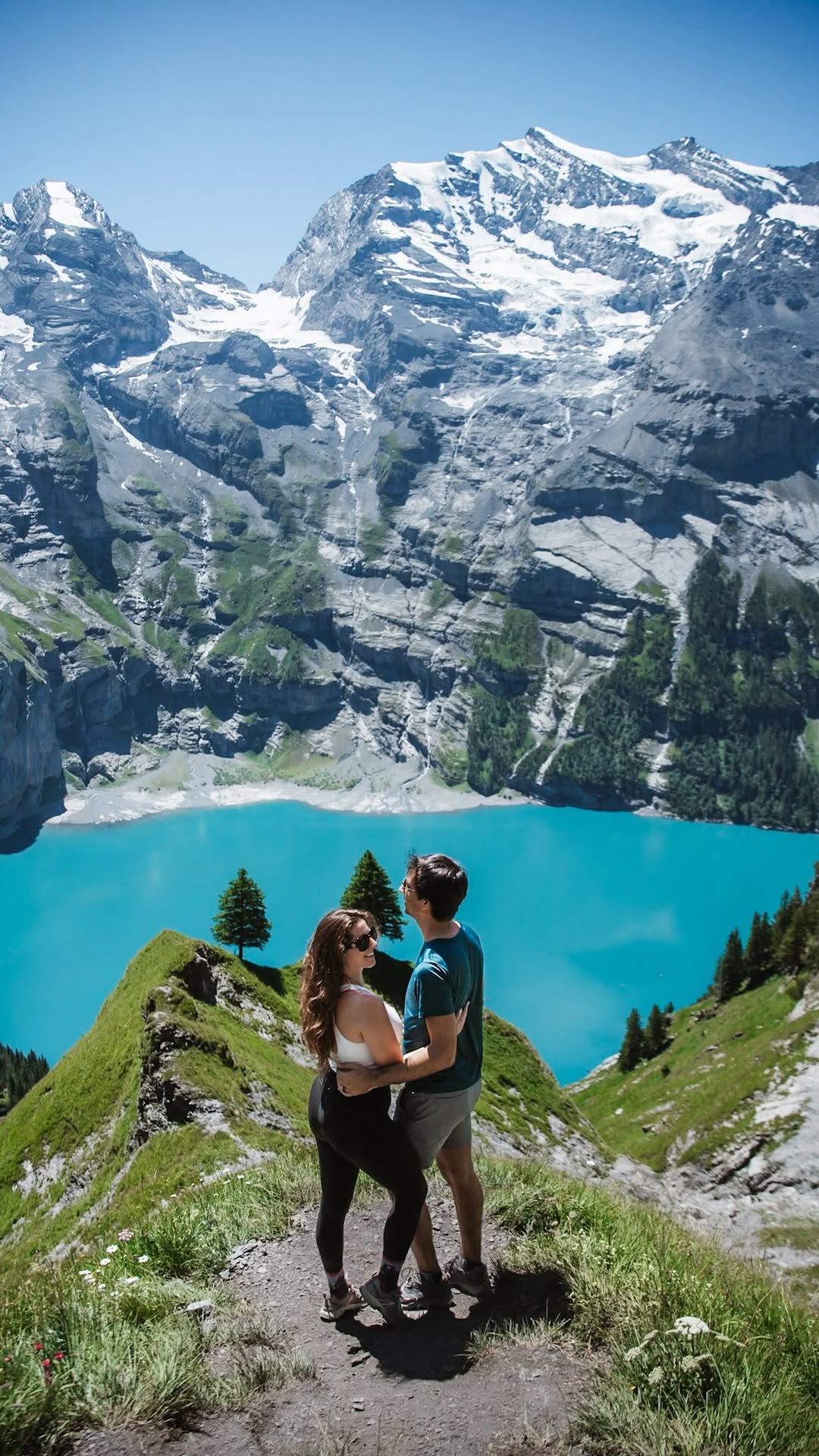 Bettina & Kyle | Travel Couple, Fronalpstock