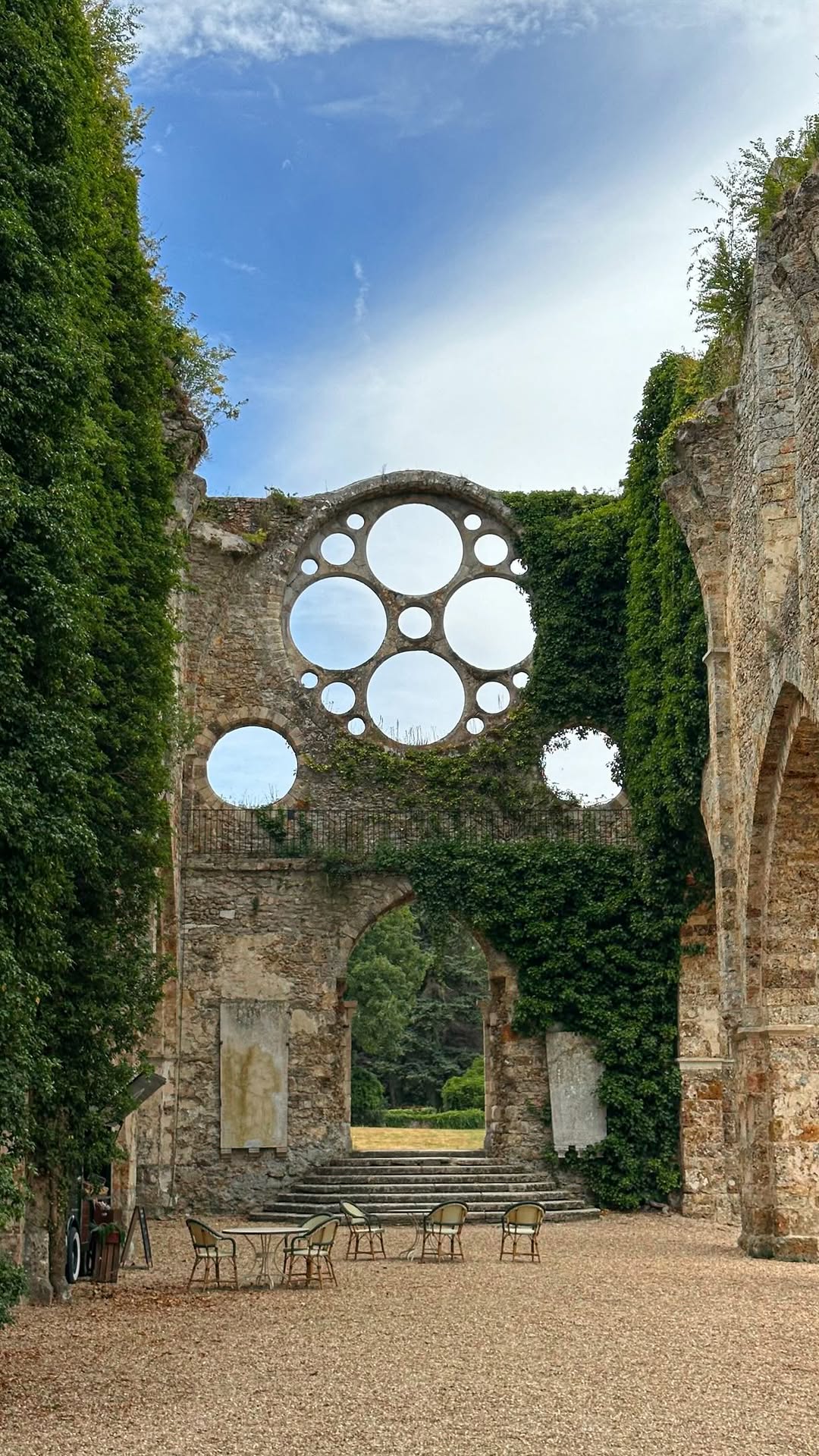 Alexia Peyronnet ✨ Bonnes adresses à Paris, Abbaye des Vaux de Cernay