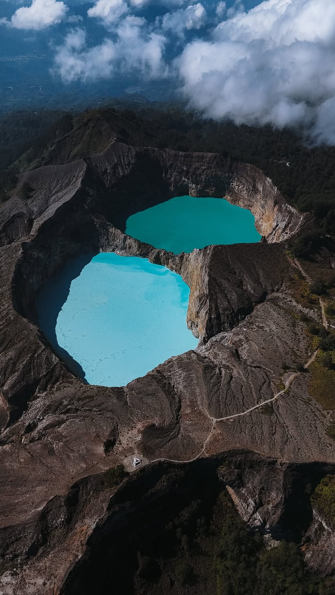 Traveling_with_Sarah_ .🐚. 🪸. 🌞., Kelimutu National Park