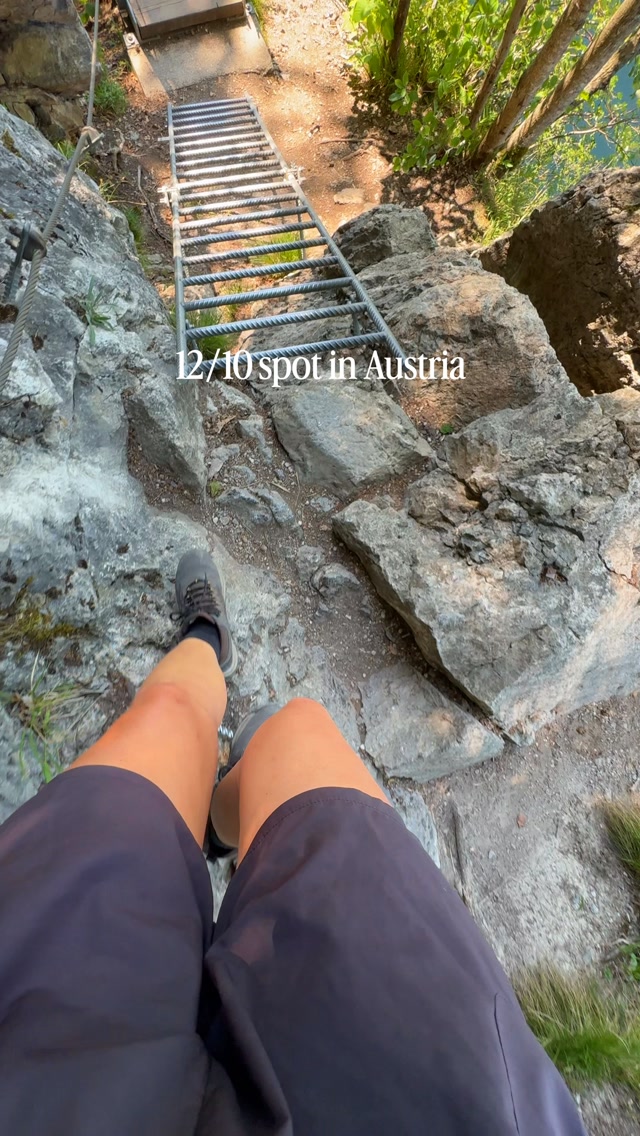 Isabella Sommer | Adventure Travel Creator, Traunsee