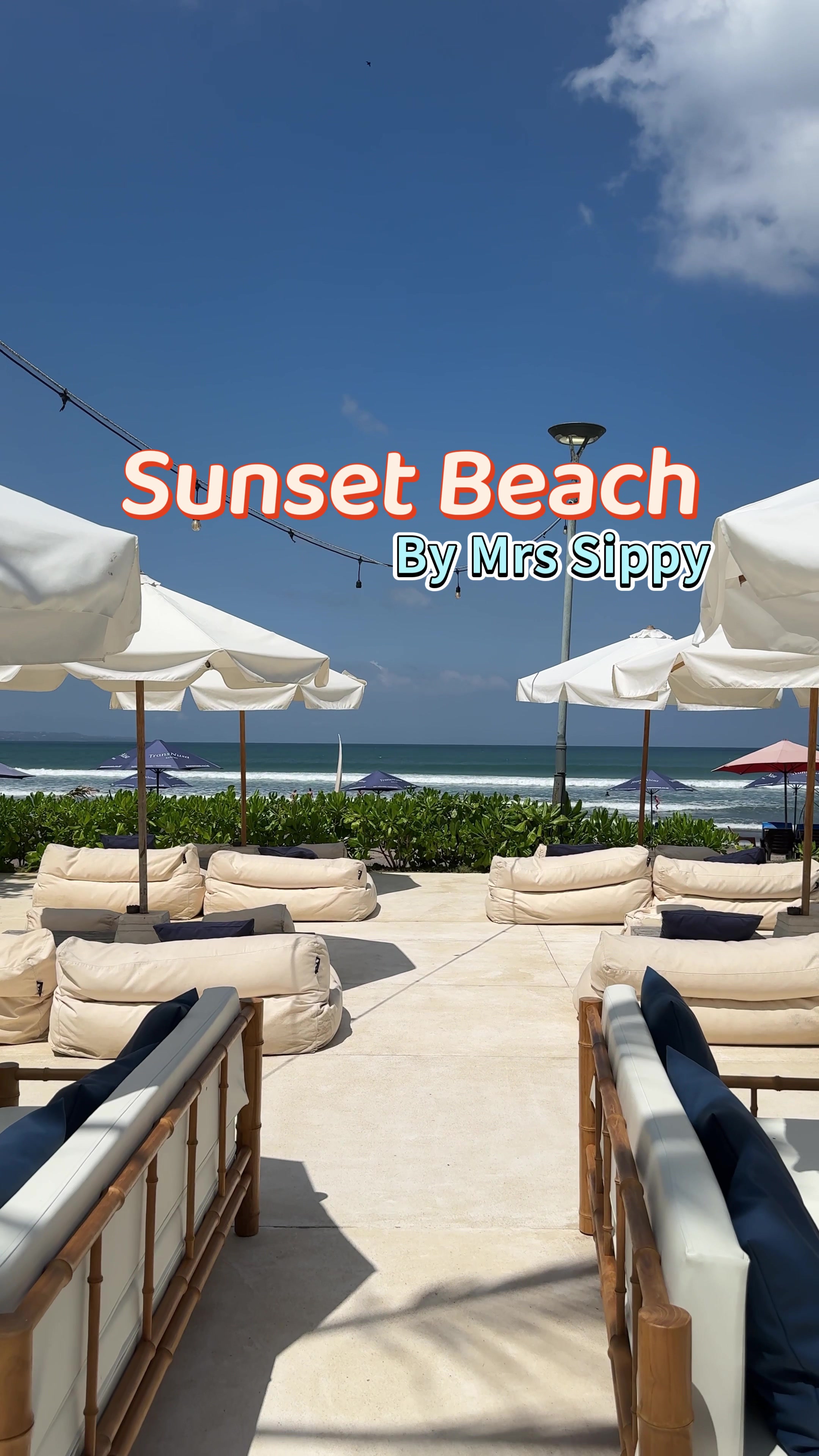 Inay Yofina, Seminyak Beach