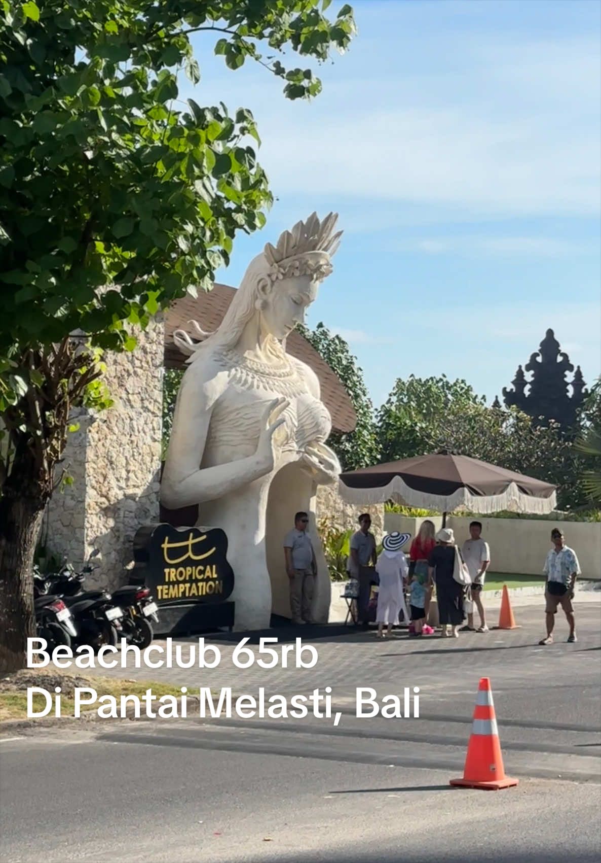 IG @e_xel.oz, Melasti Beach Ungasan