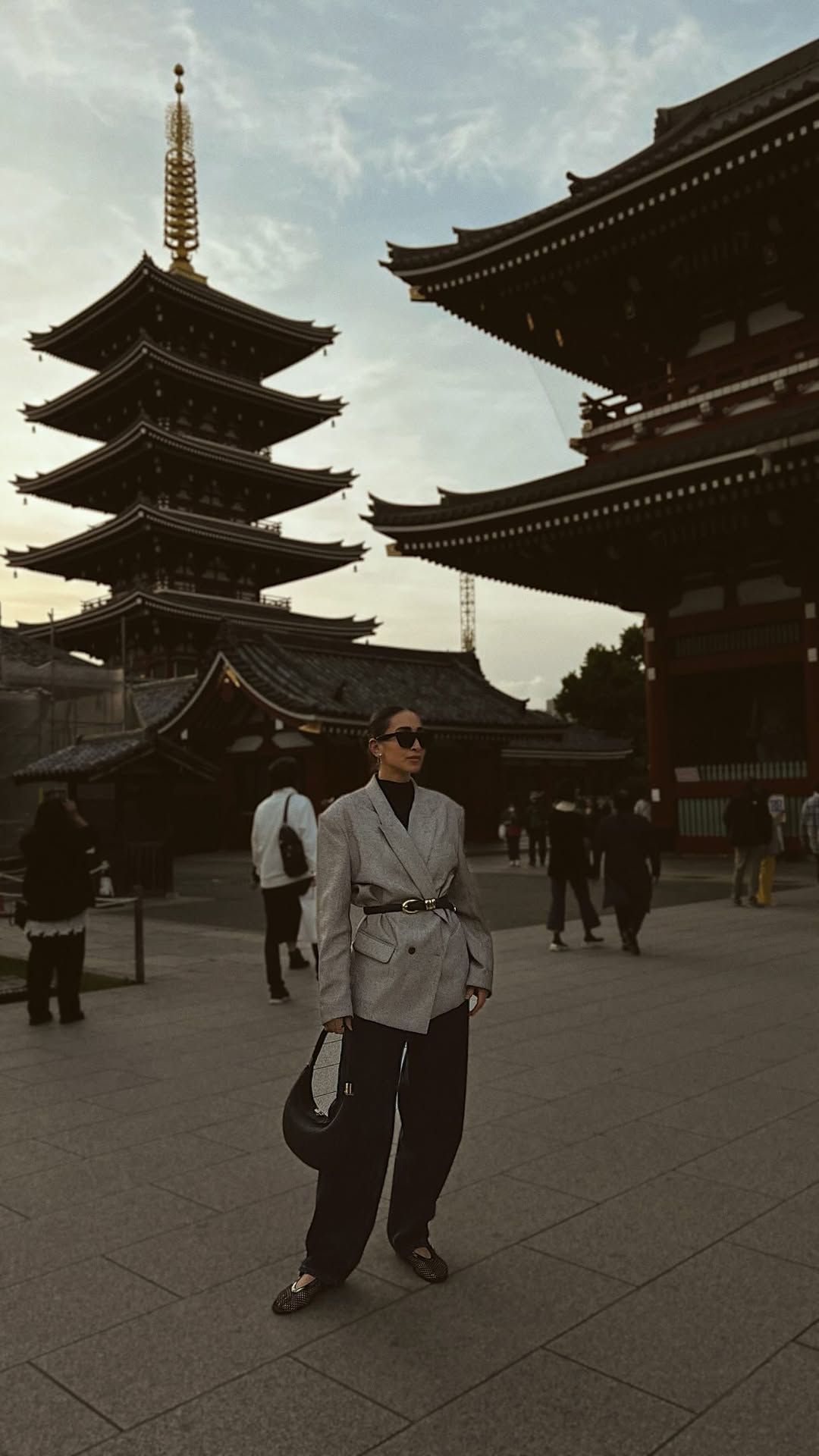 Niki Sky | Founder of Ariblake, Shibuya Scramble Crossing