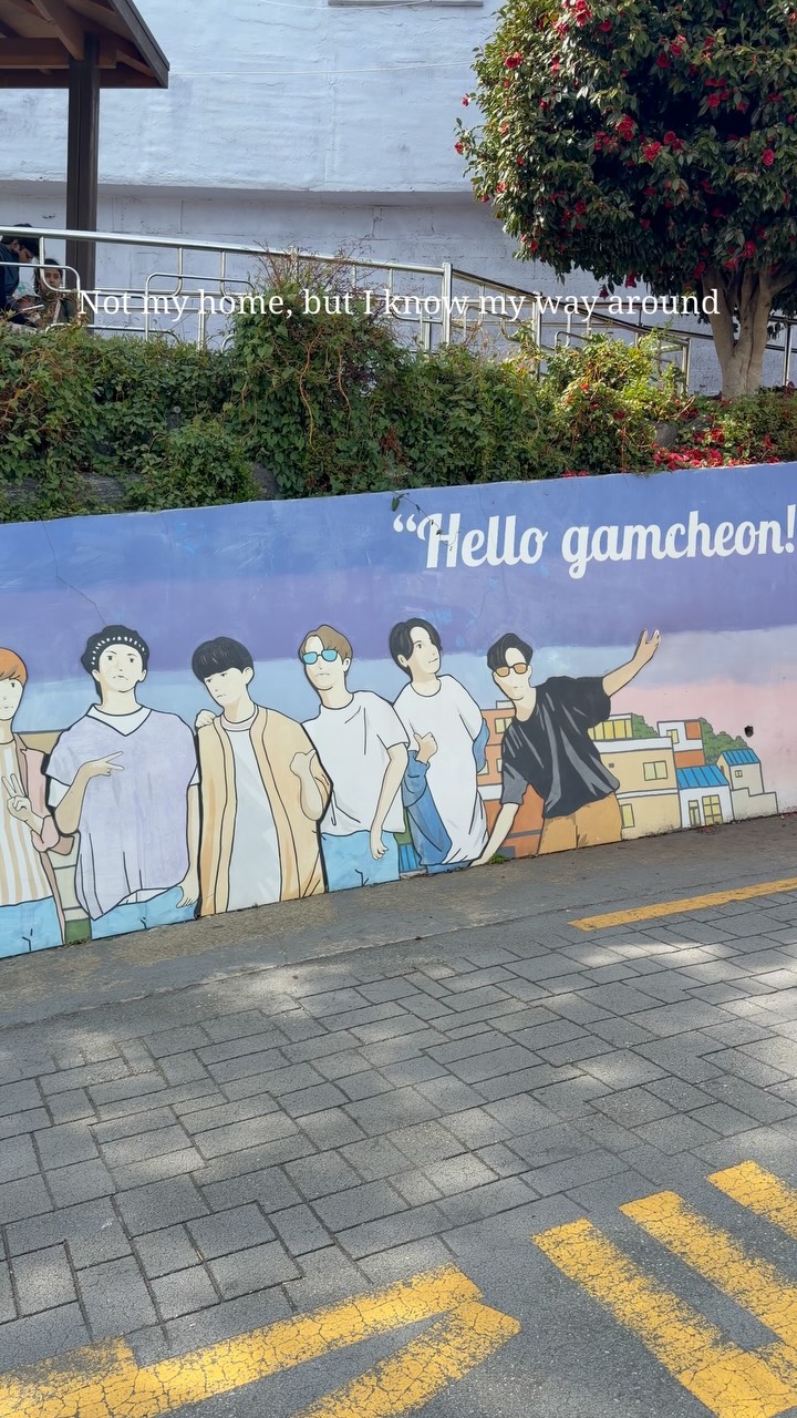 *･゜ﾟ･*•*･ meg⁷ ･*•*･゜ﾟ･*, Bukchon Hanok Village