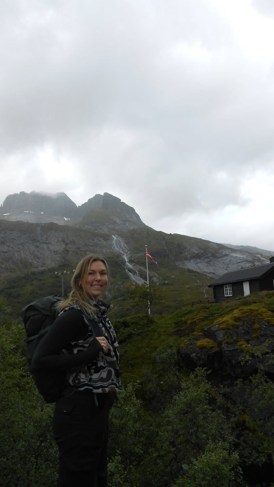 Cat Johnson, Lofoten