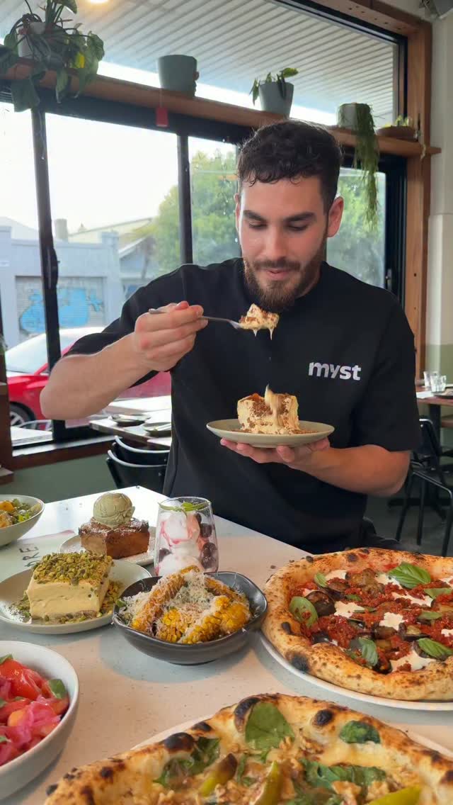 Hamze Taha, Tuga Pastries