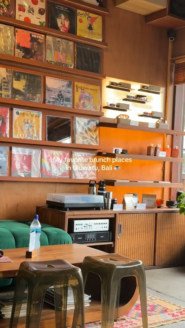 Joelle Smit, Artisan - Uluwatu