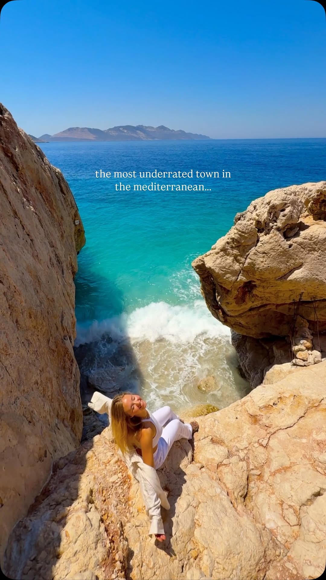 Julia Thompson, Kaş