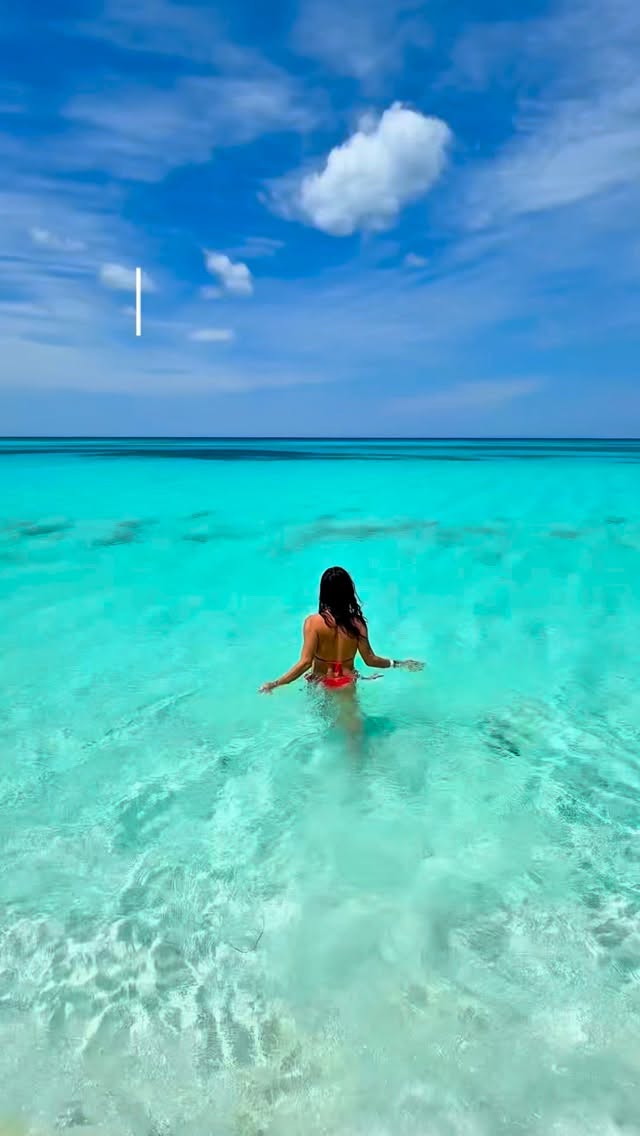 Juju na Trip | por Gabriela Temer, Julia e Rico Sombra, Playa Bahia de Las Aguilas