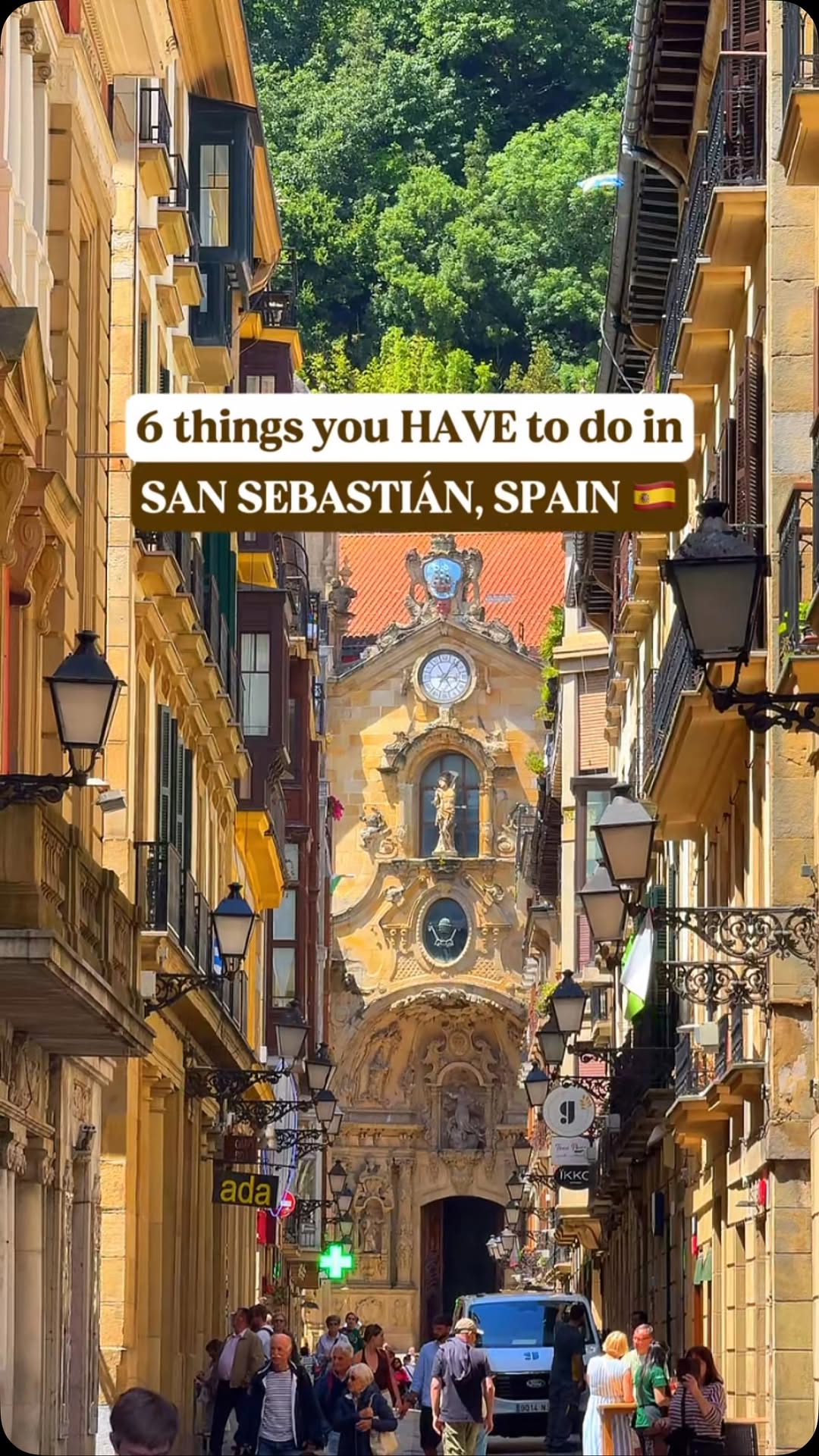 Kiawna Zanesco | Bucket List Travel & Culture 🌍, Old Town