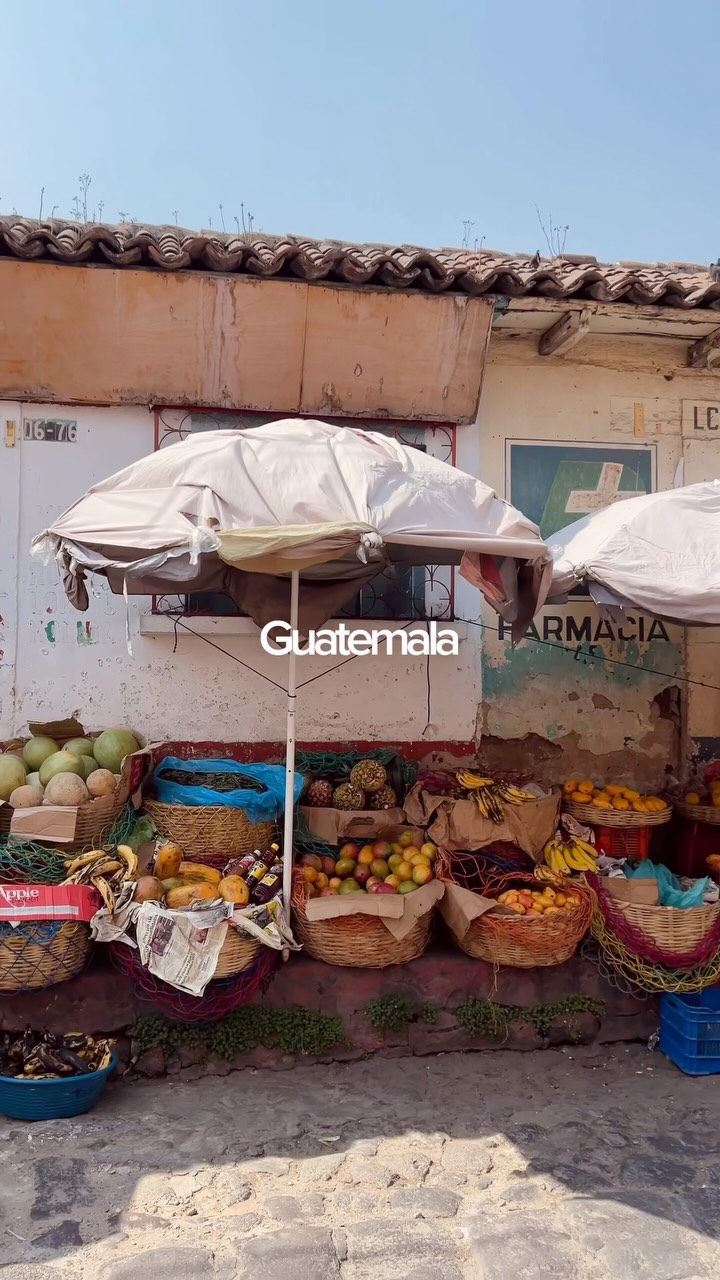 EMMA | London travel blogger, Antigua Guatemala