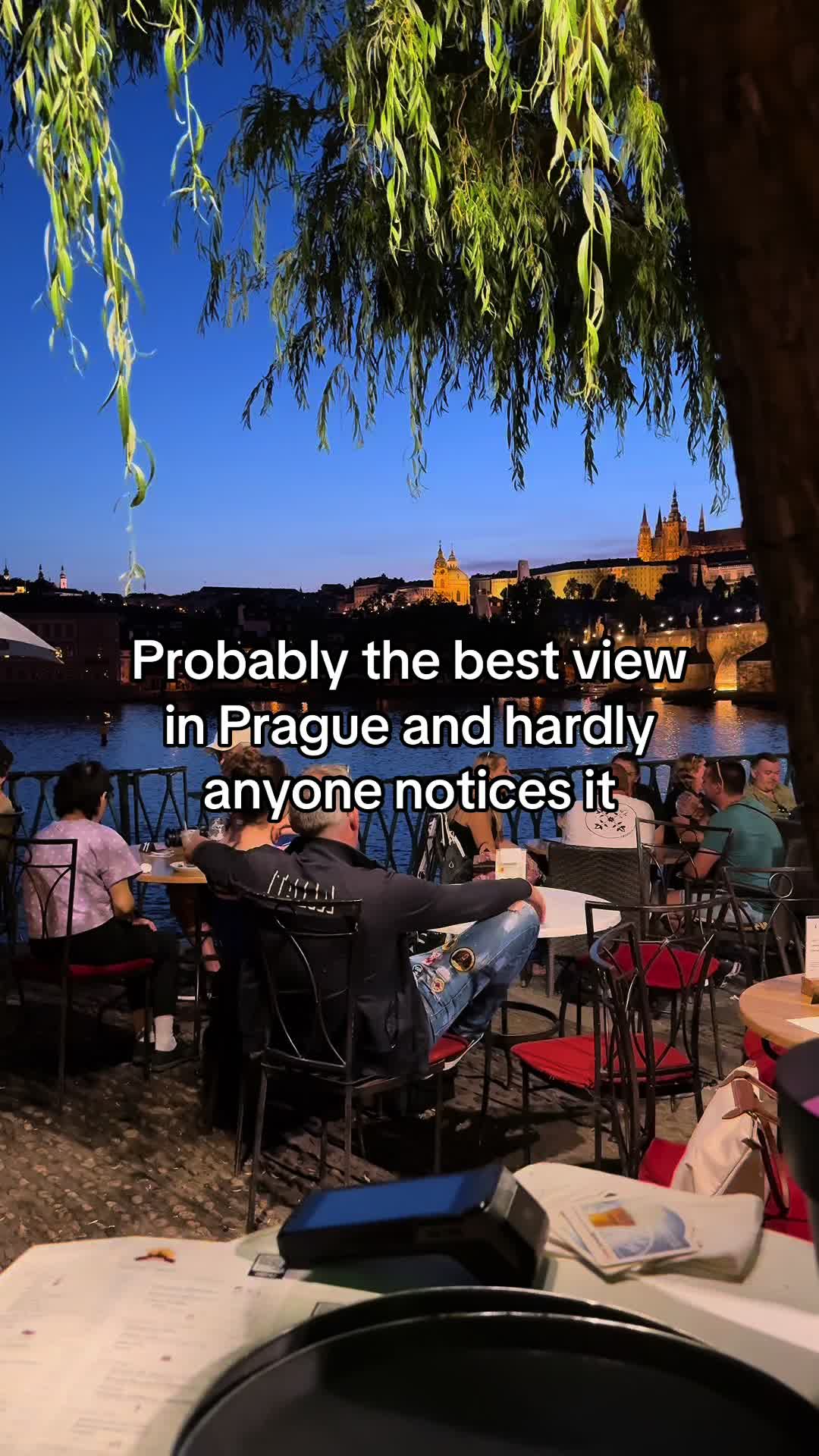 Maira, Charles Bridge