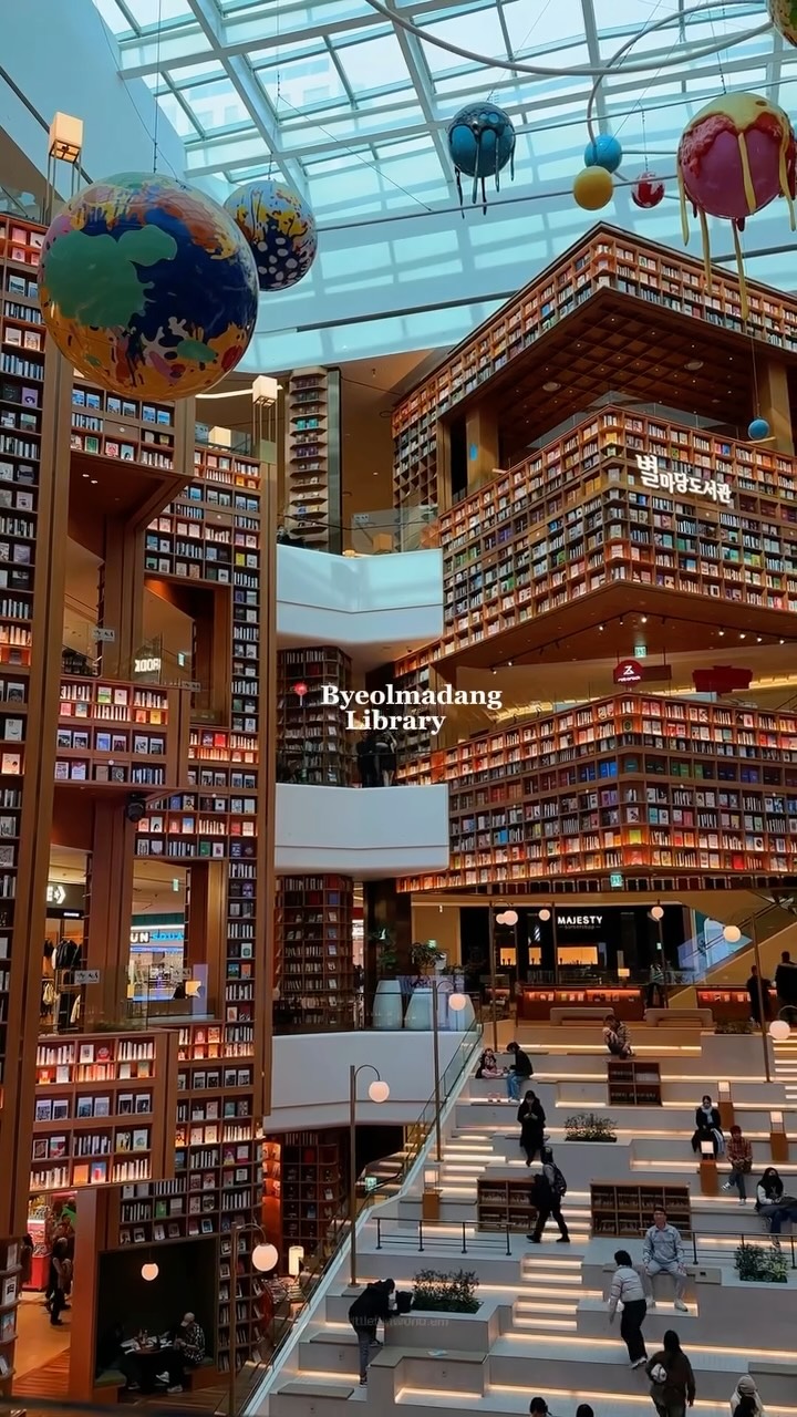 Emmie, Oodi - Helsinki Central Library
