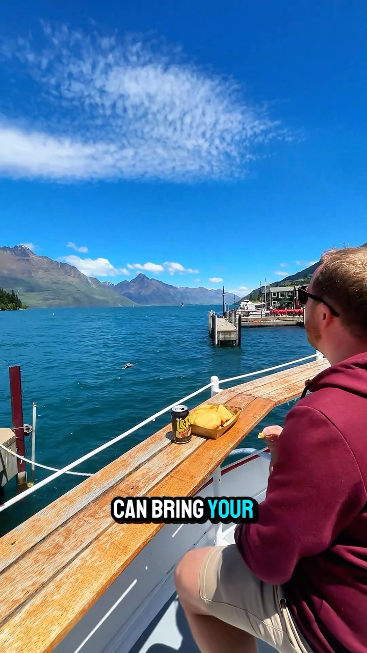 Anna & Mike | Bucket List Travel Couple, Lake Wakatipu