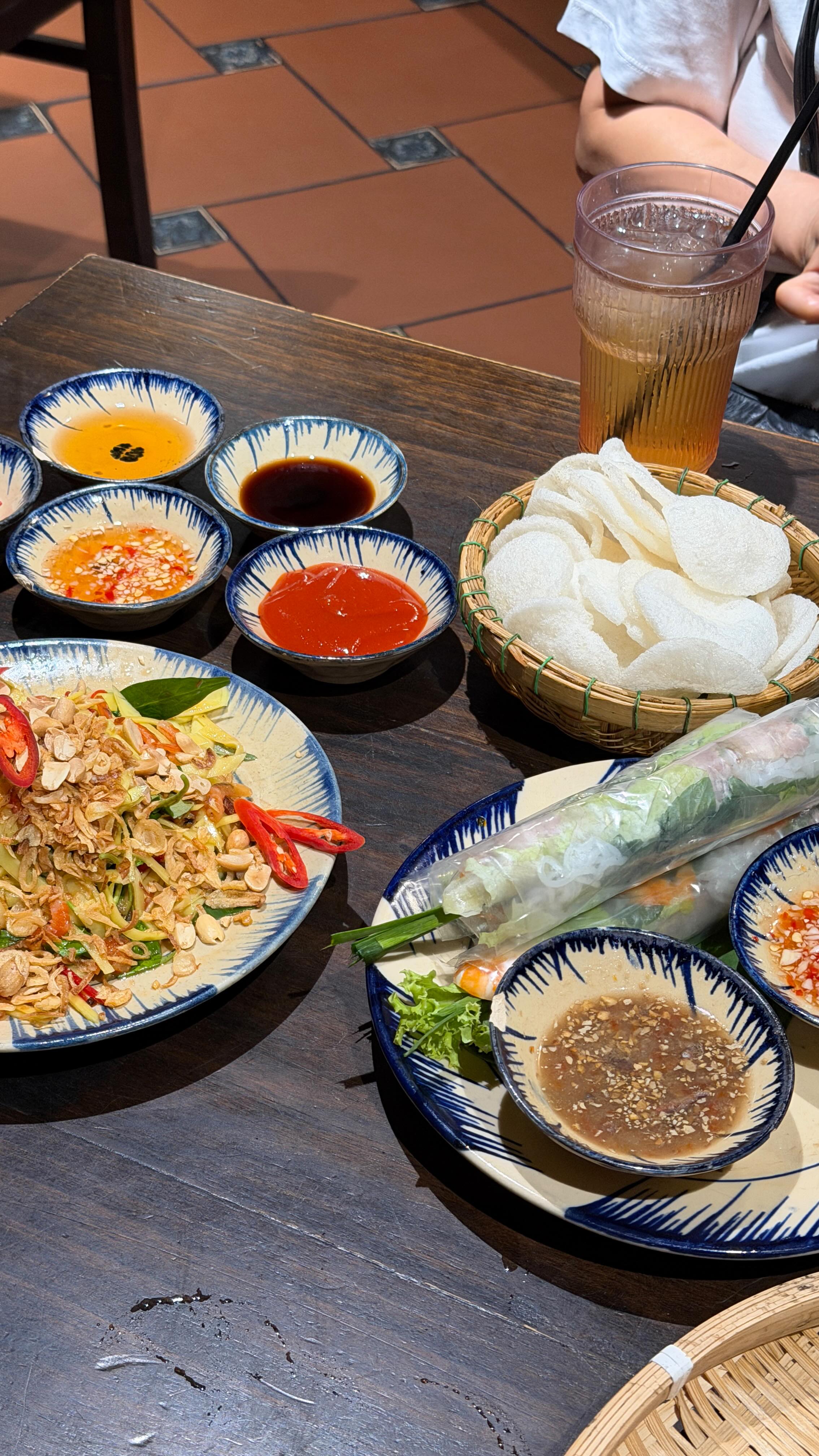 Katie Cung, Hủ Tiếu Hồng Phát