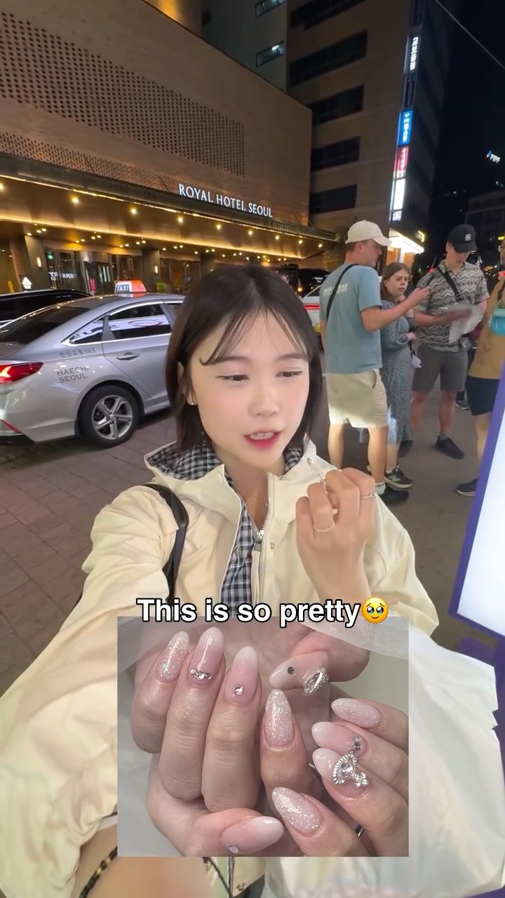 채은 kelly, 7-Eleven