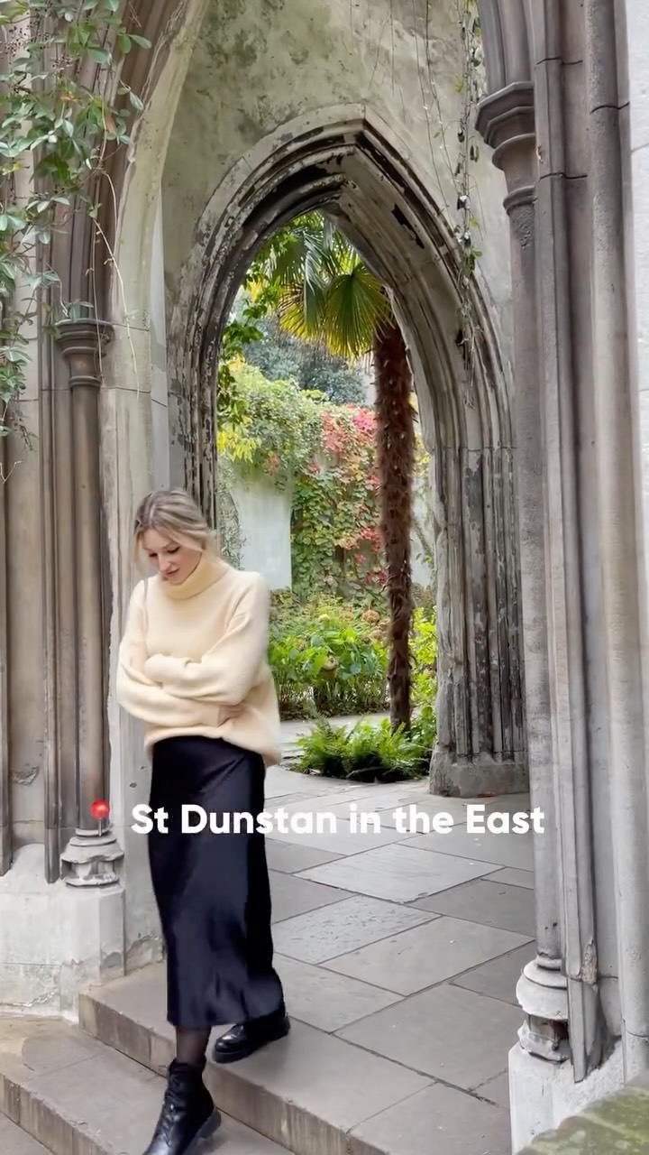 PHOTOGRAPHER LONDON/ФОТОГРАФ ЛОНДОН📕Print photos, St Dunstan in the East Church Garden