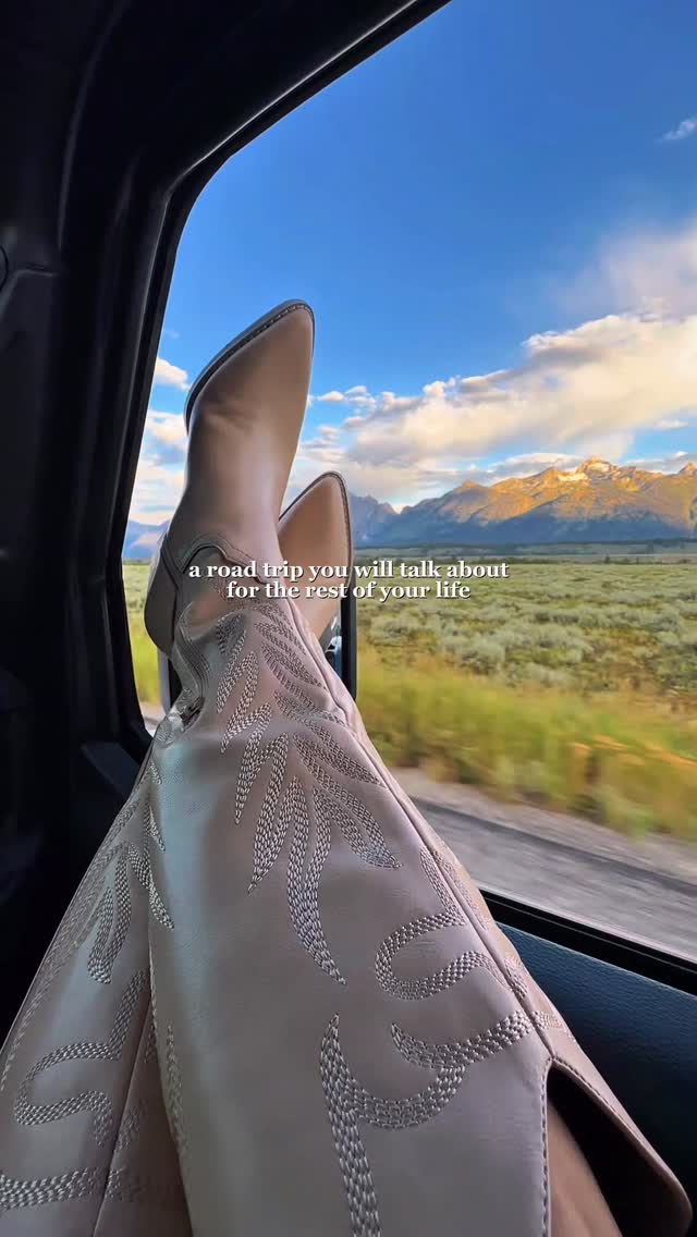 Chelsea Bettis | USA Travel & Fashion, Old Faithful