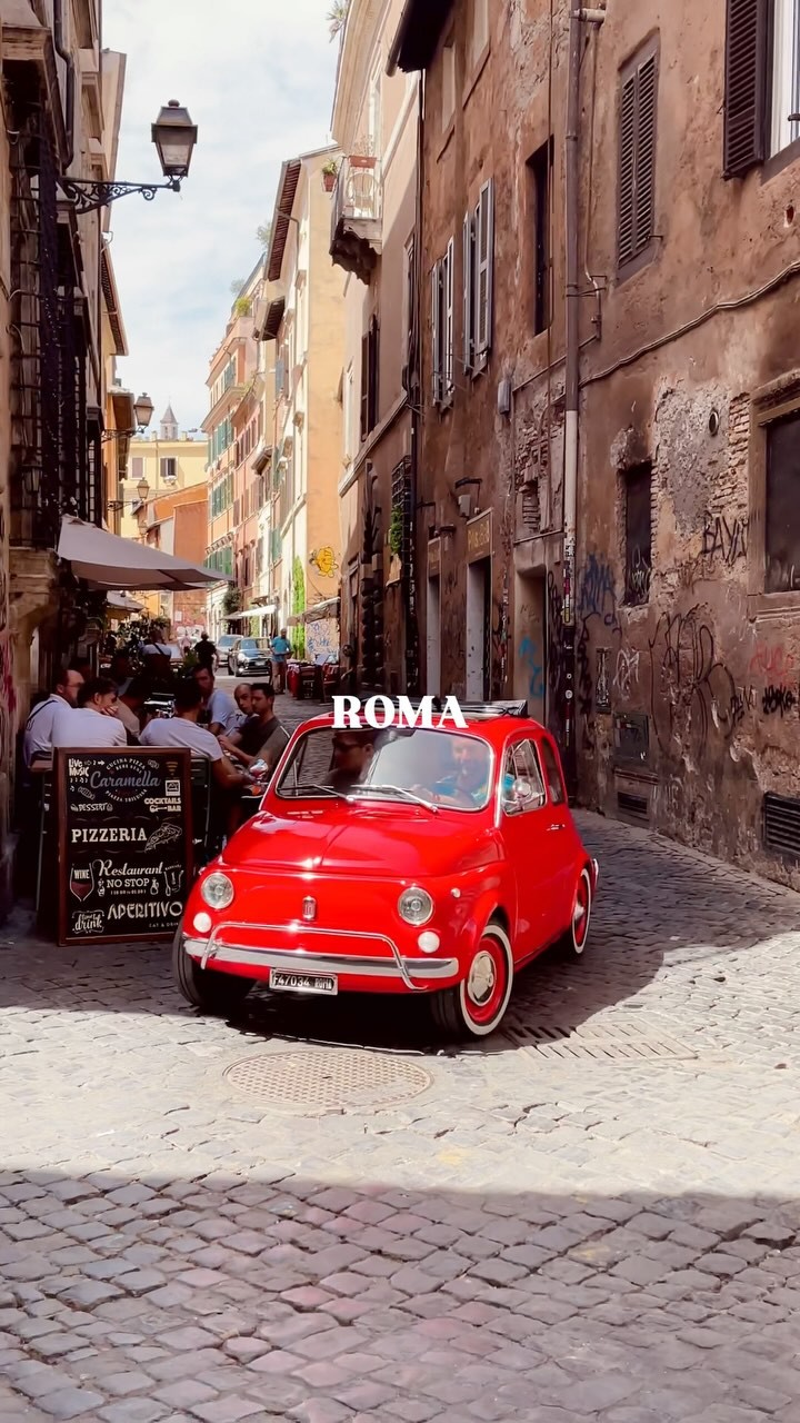 Elena Meola | Travel Creator | Italia 🇮🇹, Colosseum