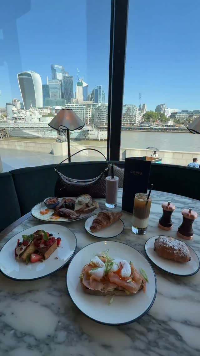 Catherine Whild | Food Content Creator In London, Tower Bridge