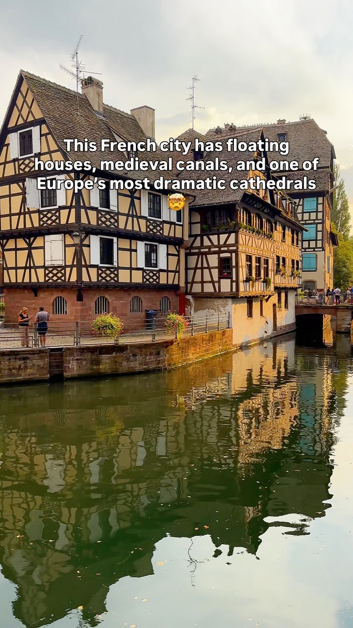 𝐃𝐫𝐢𝐬𝐡𝐭𝐢 | Road Trips & Unique Places, Cathédrale Notre-Dame-de-Strasbourg