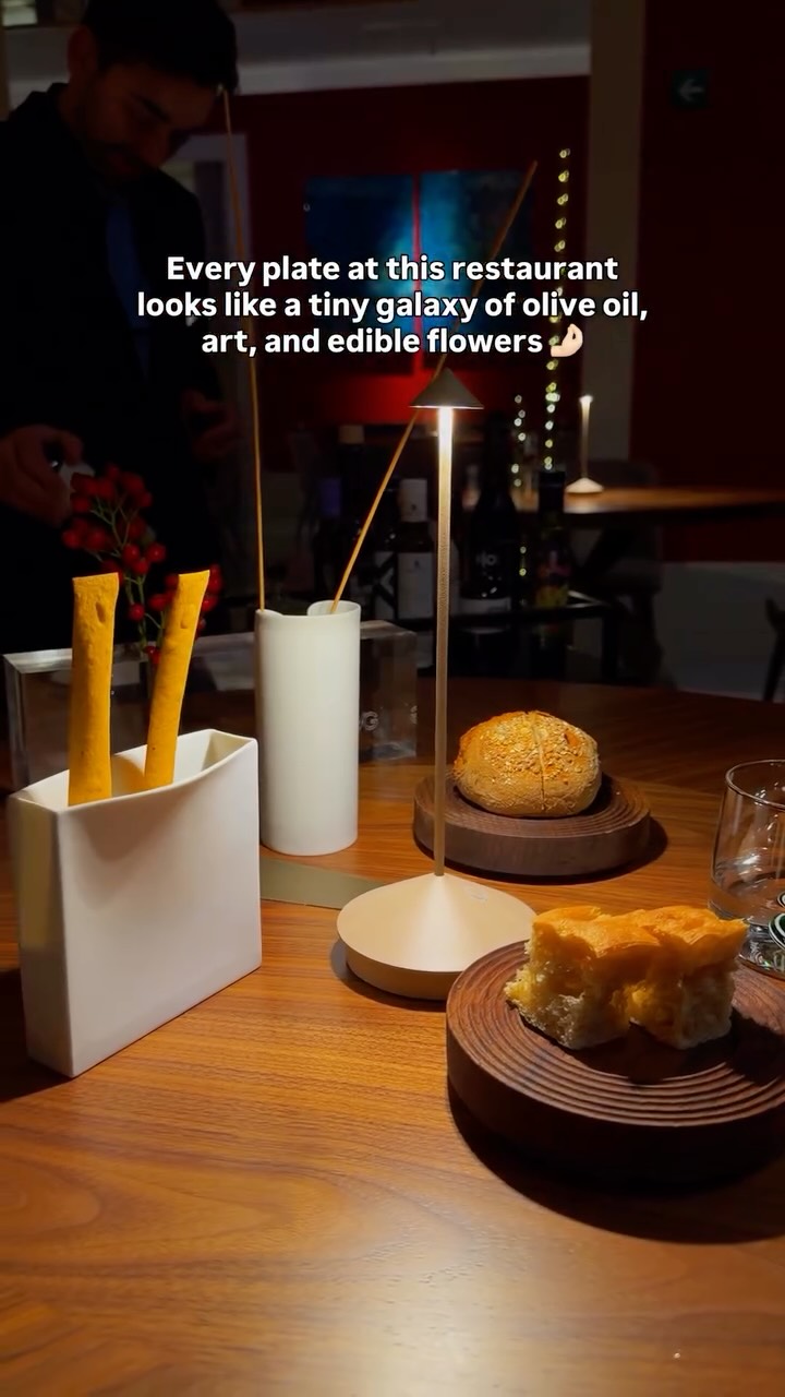 𝐃𝐫𝐢𝐬𝐡𝐭𝐢 | Road Trips & Unique Places, De Bonart Naples, Curio Collection by Hilton