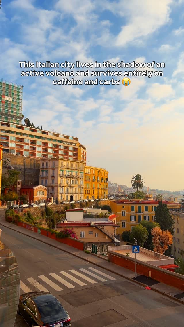 𝐃𝐫𝐢𝐬𝐡𝐭𝐢 | Road Trips & Unique Places, Duomo di Napoli