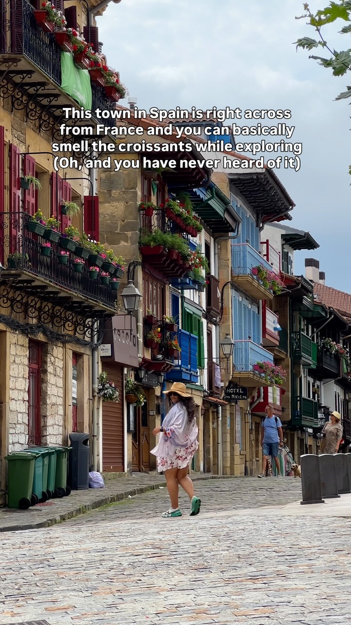 𝐃𝐫𝐢𝐬𝐡𝐭𝐢 | Road Trips & Unique Places, Donostia-San Sebastian