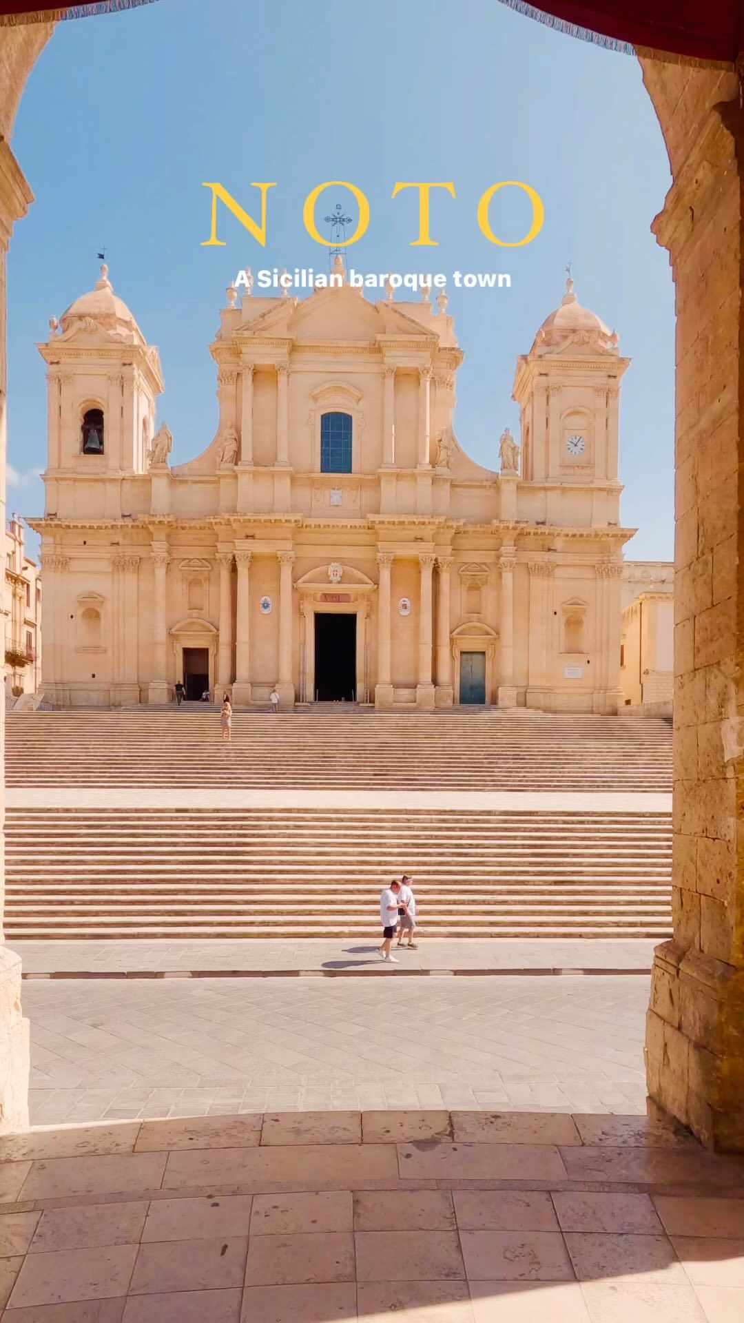 🇮🇹  L  U  C  A, Noto