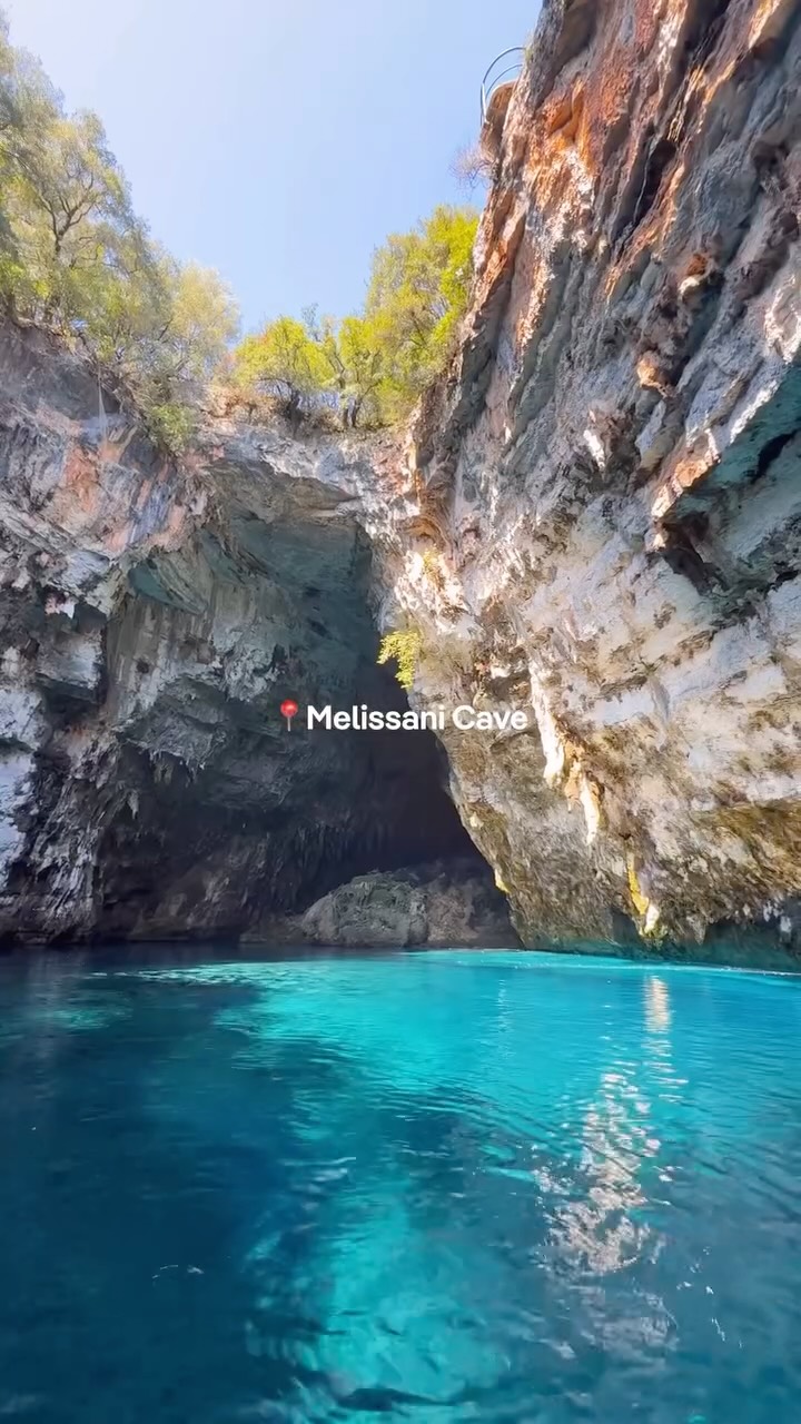 BEAUTIFUL DESTINATIONS, Fiskardo