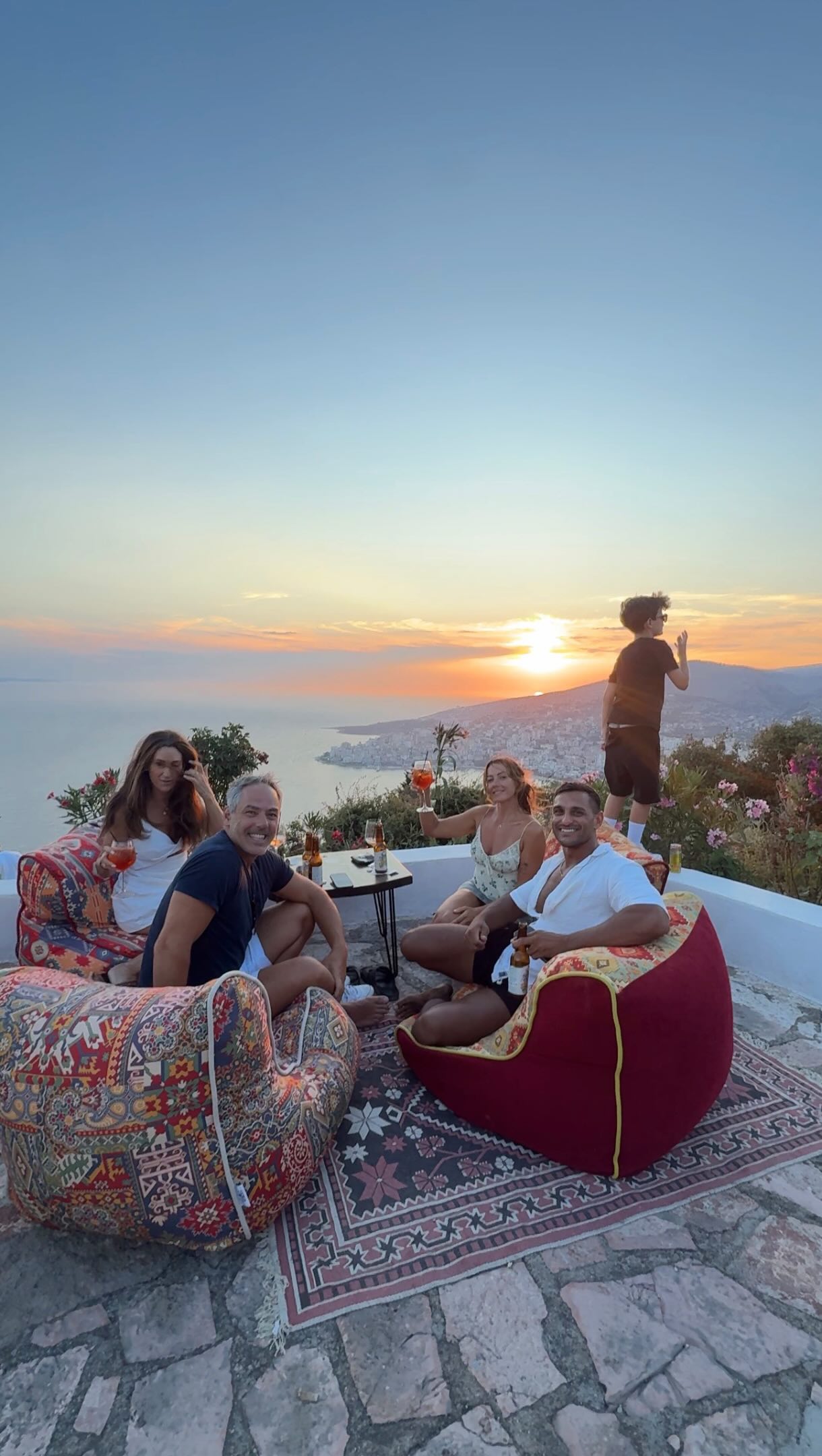 ABS & TIJS - DIGITAL NOMADS, Restaurant Piceri Era "Blloku"